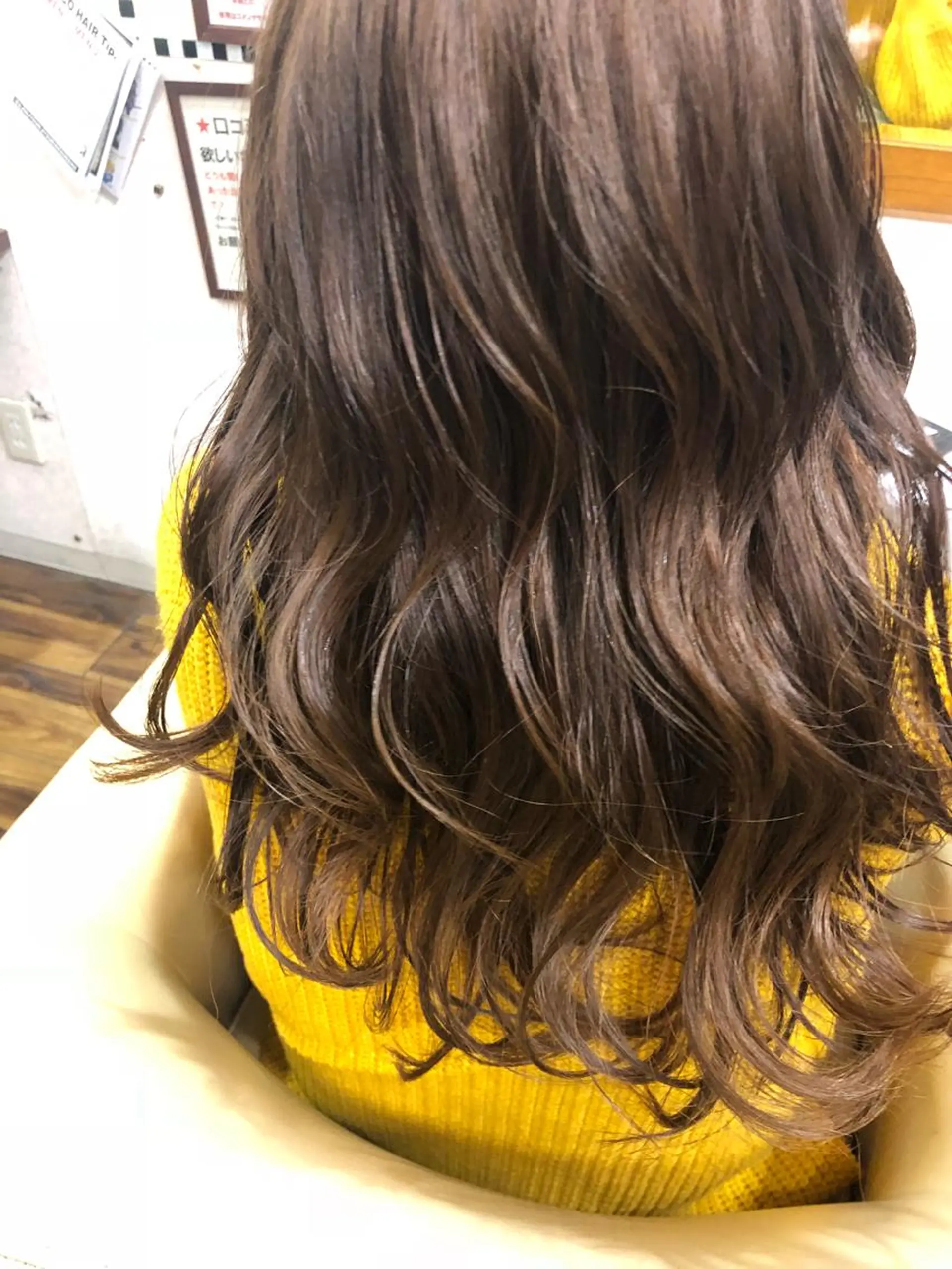 ロング カラー 國次 夕貴のヘアスタイル