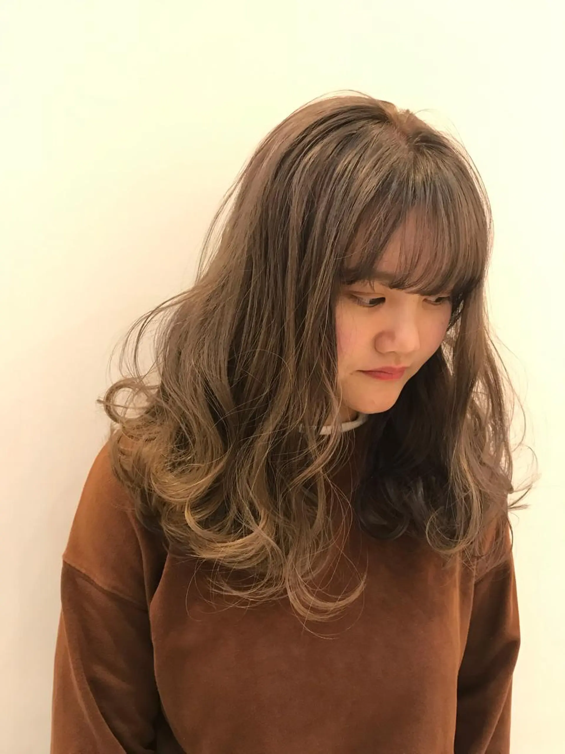 セミロング カラー シールエクステ⭐️ オオミタクヤのヘアスタイル