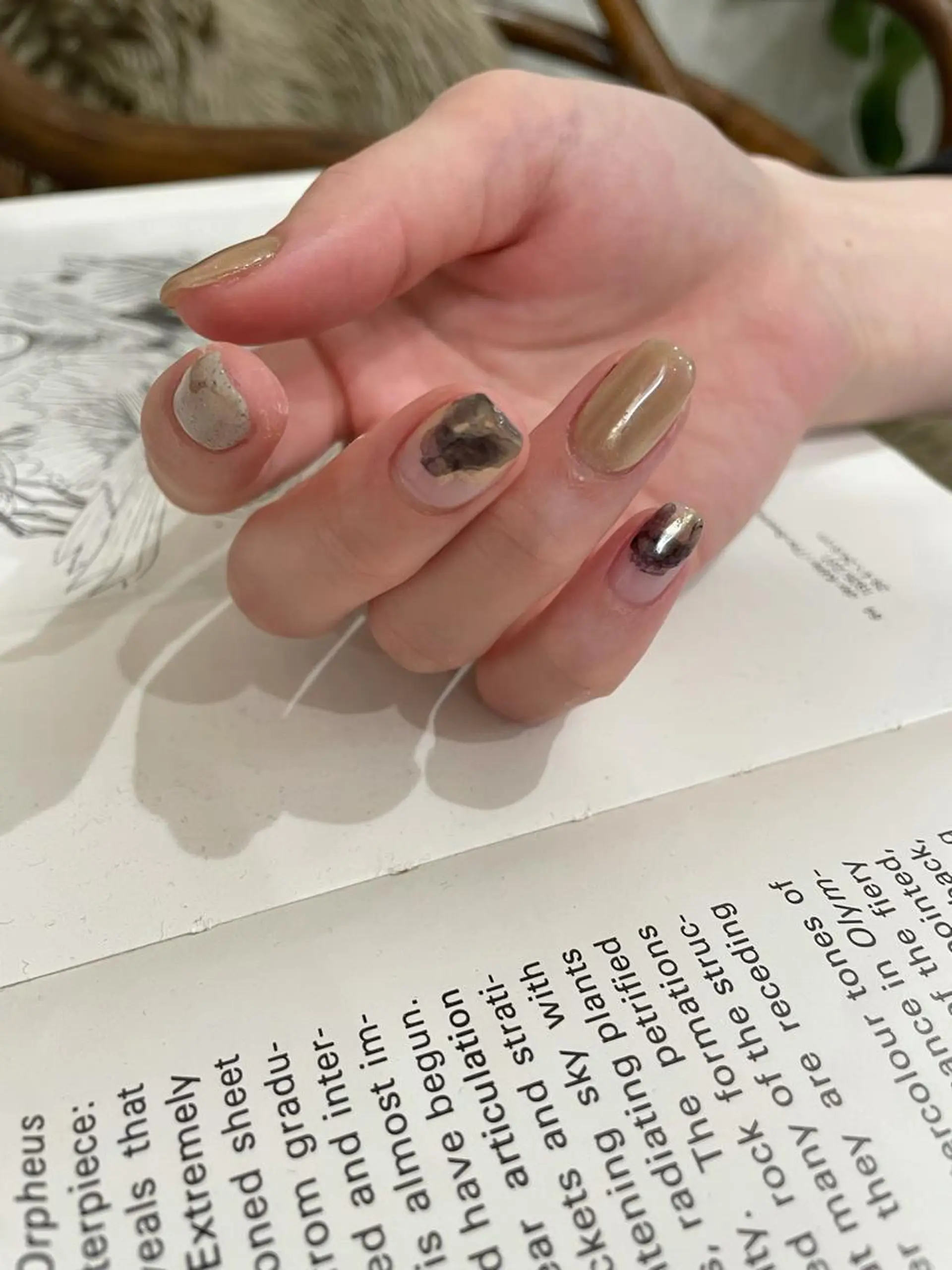 ネイル ニュアンスネイル ハンドネイル 久田 悠佳のネイルデザイン