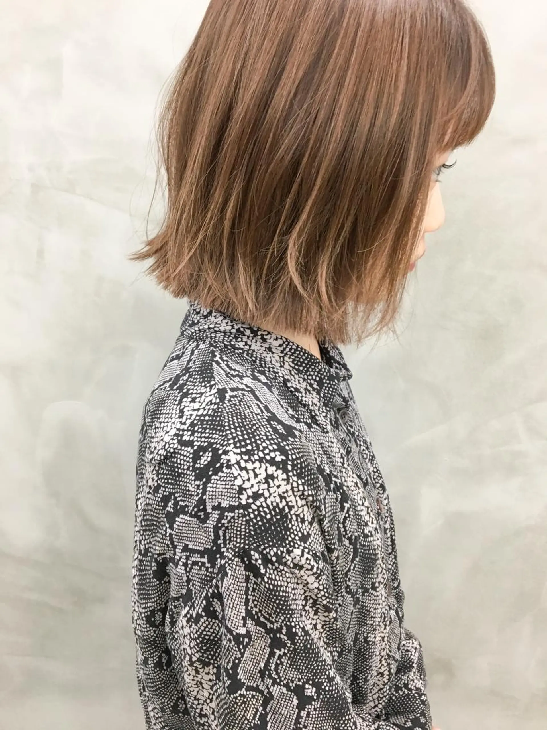 カラー 切りっぱなしボブ イルミナカラー ボブ ヘッドスパ (女性限定)🍋モエのヘアスタイル