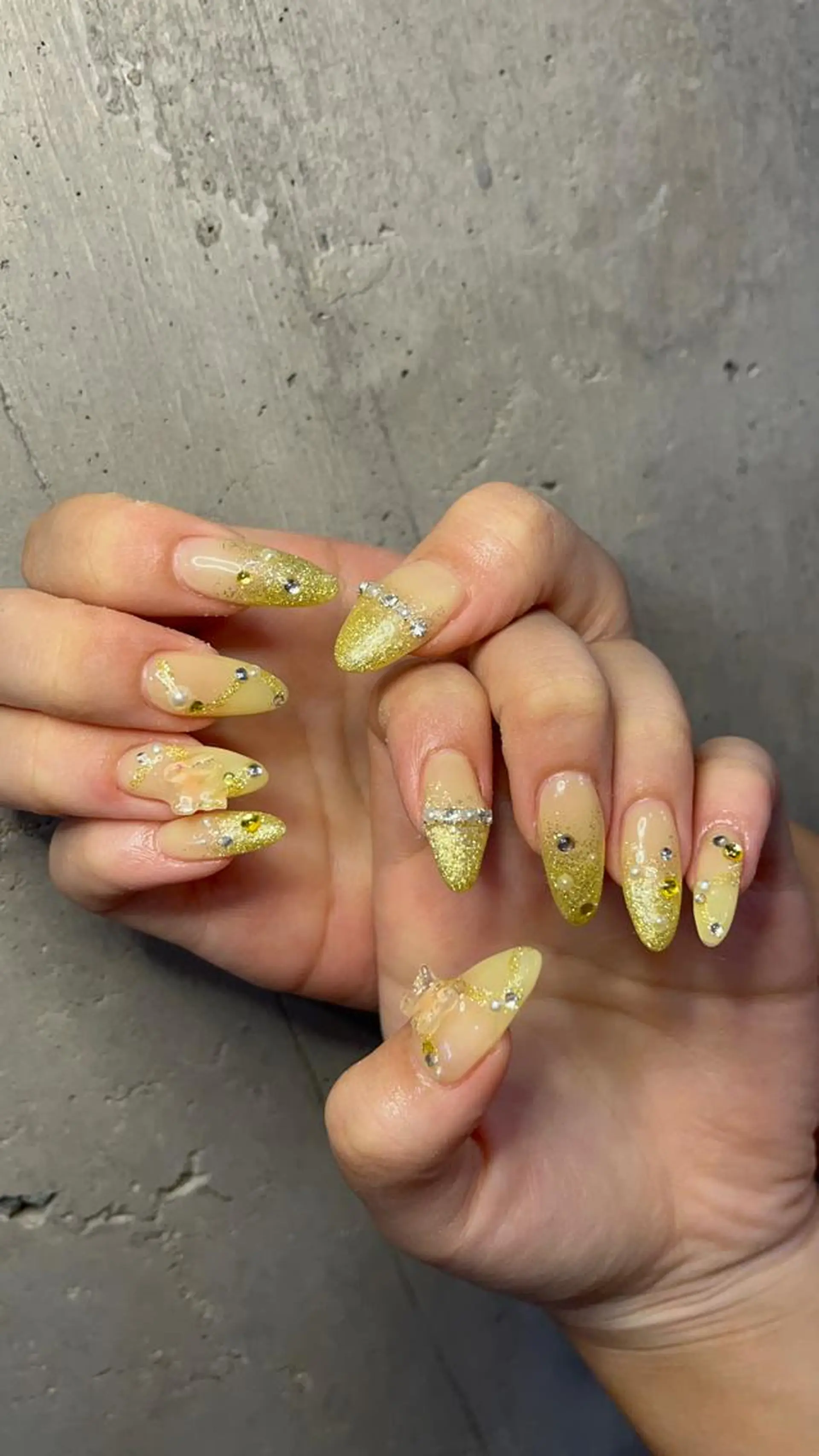 ネイル IROHA Nail 矢掛萌子のネイルデザイン