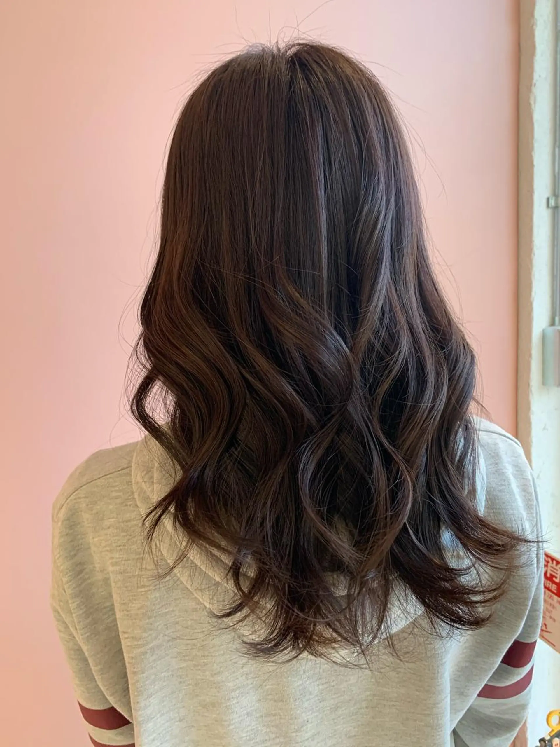 ロング u n aのヘアスタイル