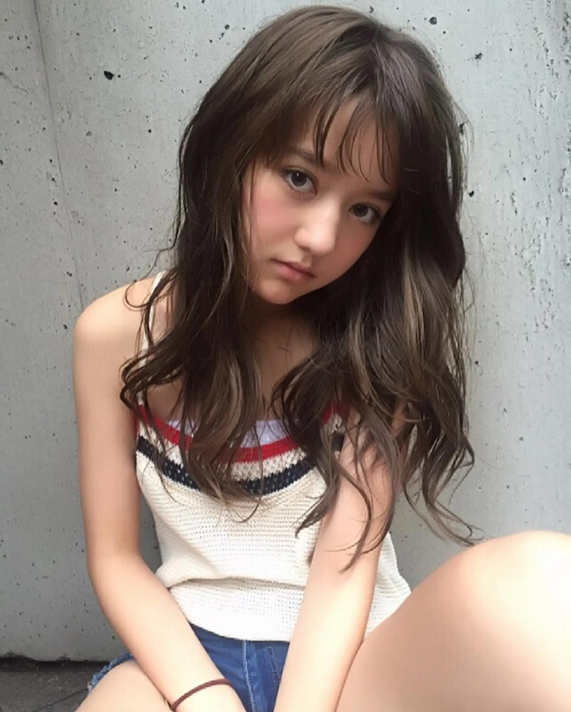 ミディアム セミロング ロング カラー アッシュ ハイライトカラー ハイライト FOLK所属・白髪ぼかしハイライト バレイヤージュヤマトのヘアスタイル