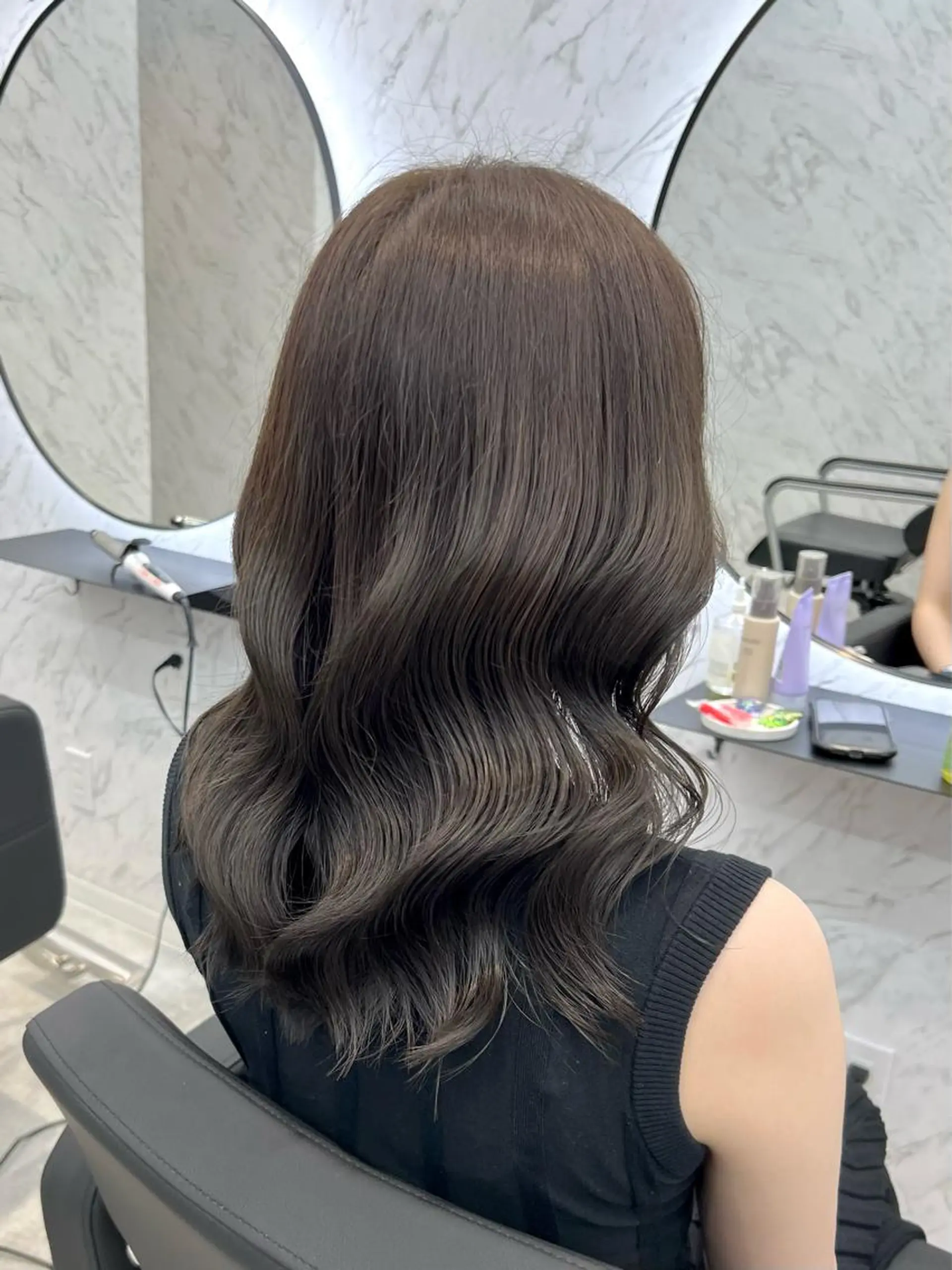 ミディアム 韓国パーマ 美容師 和田爽良のヘアスタイル