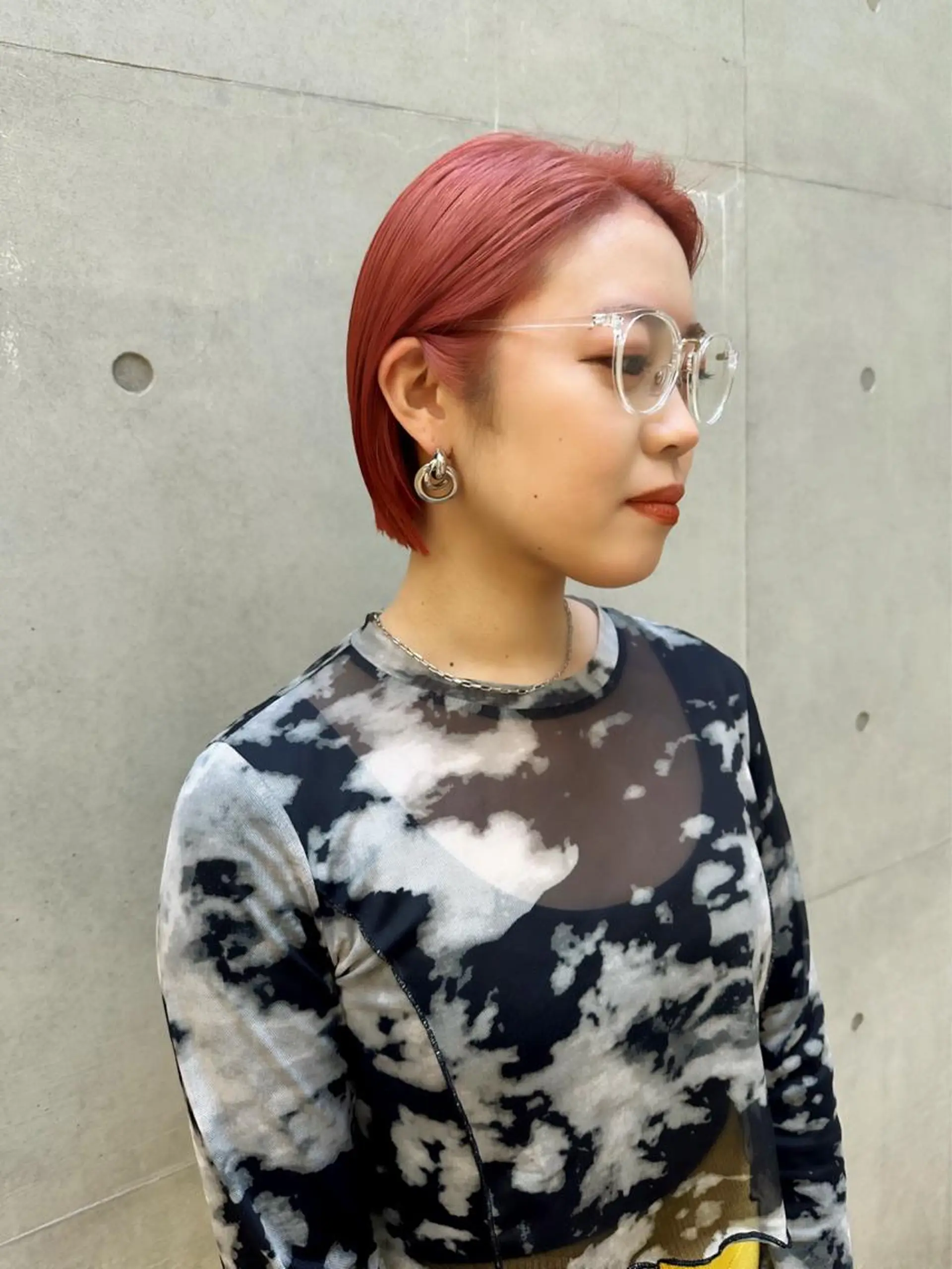 ショート カラー ピンクカラー ヘアカラー トリートメント 🦋レイヤーカット ミドリカワ🦋のヘアスタイル