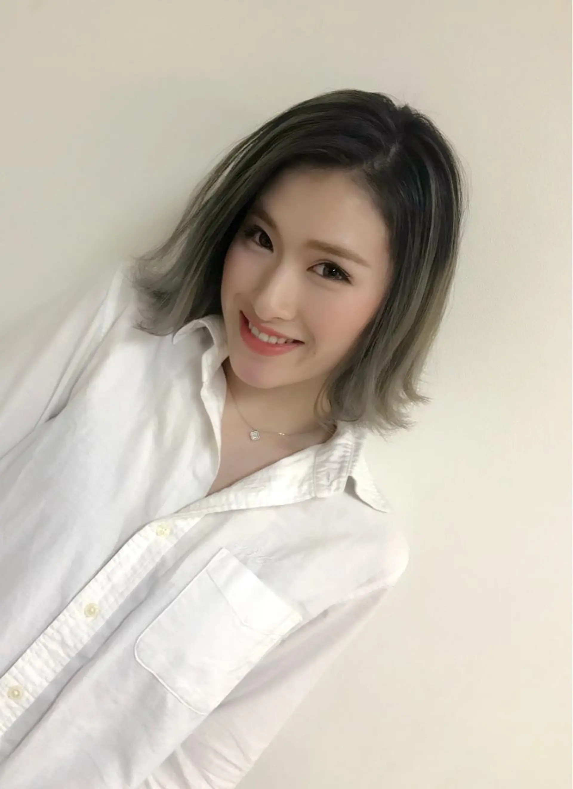 ミディアム カラー パーマ ヘアアレンジ ネイル マツエク・マツパ 吉川 宙翔のヘアスタイル