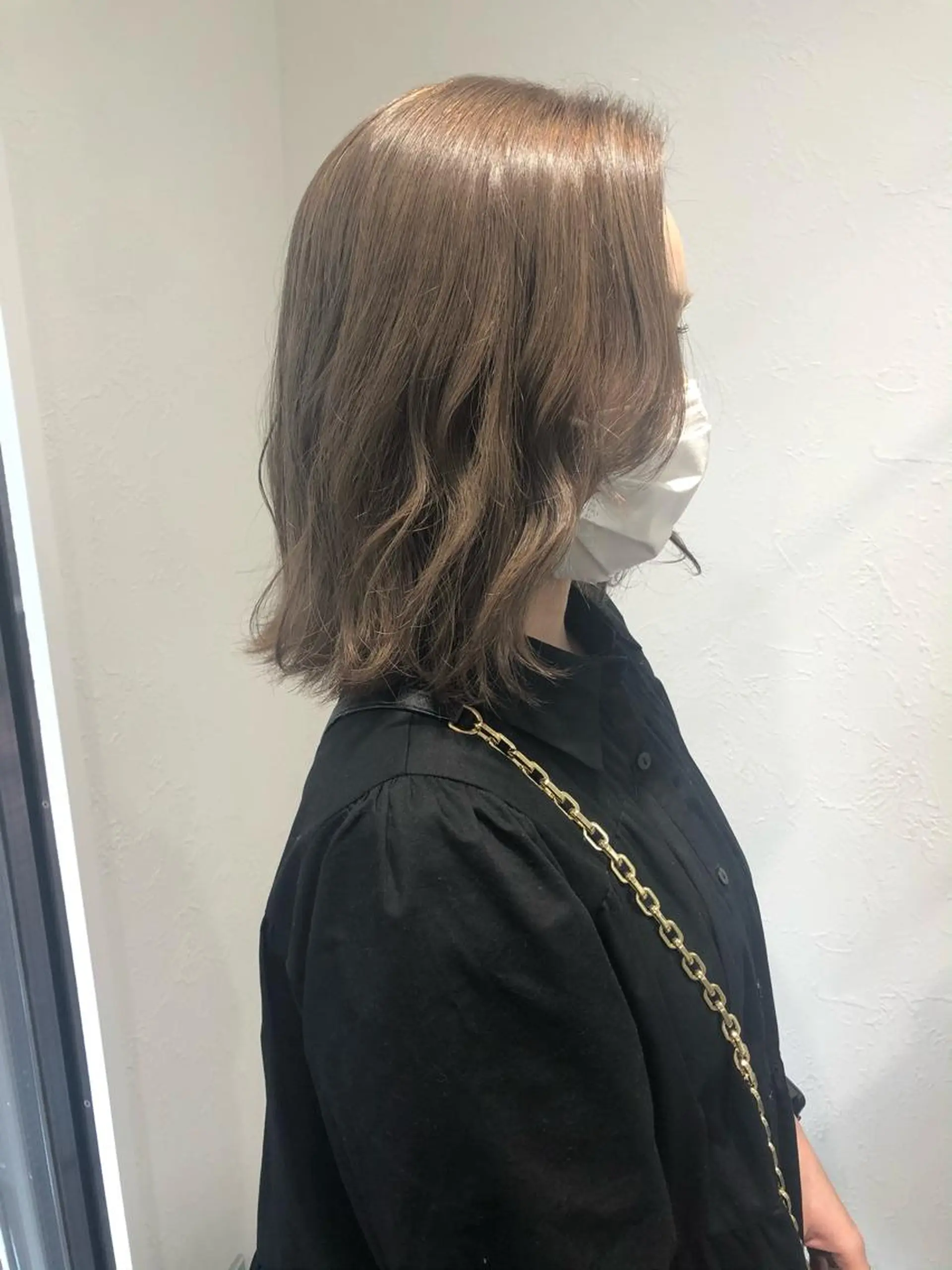 セミロング カラー ハイトーンカラー 🤍2nd🤍田所 美希のヘアスタイル