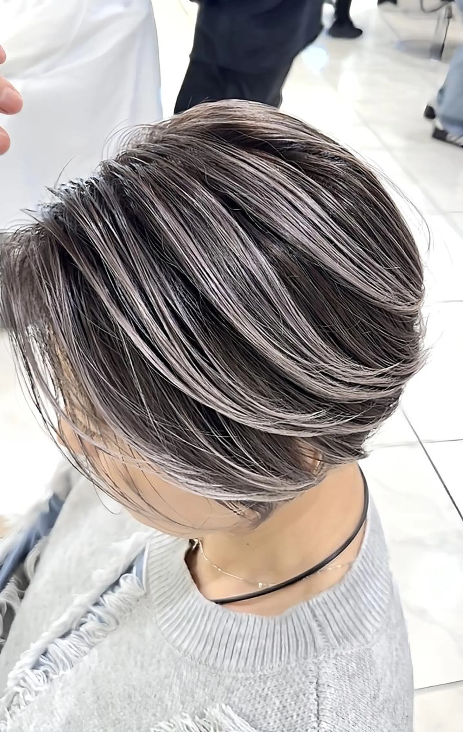 セミロング カラー バレイヤージュ 髪質改善 レイヤーカット カット ヘアカラー トリートメント 山崎俊輔/髪質改善 /バレイヤージュのヘアスタイル