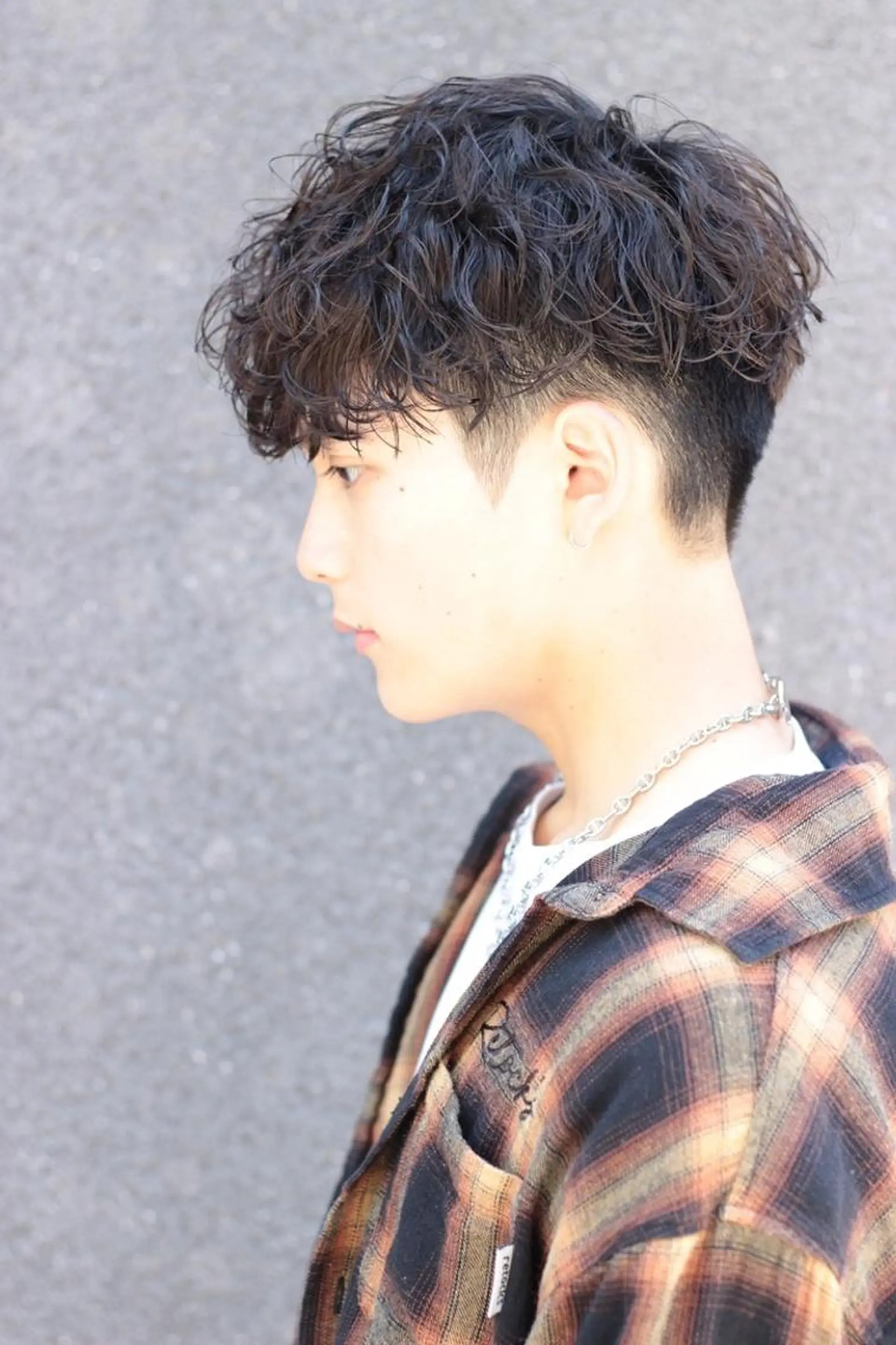 カラー *メンズ専門アカデミ ー🔥BLUCK🏁のヘアスタイル