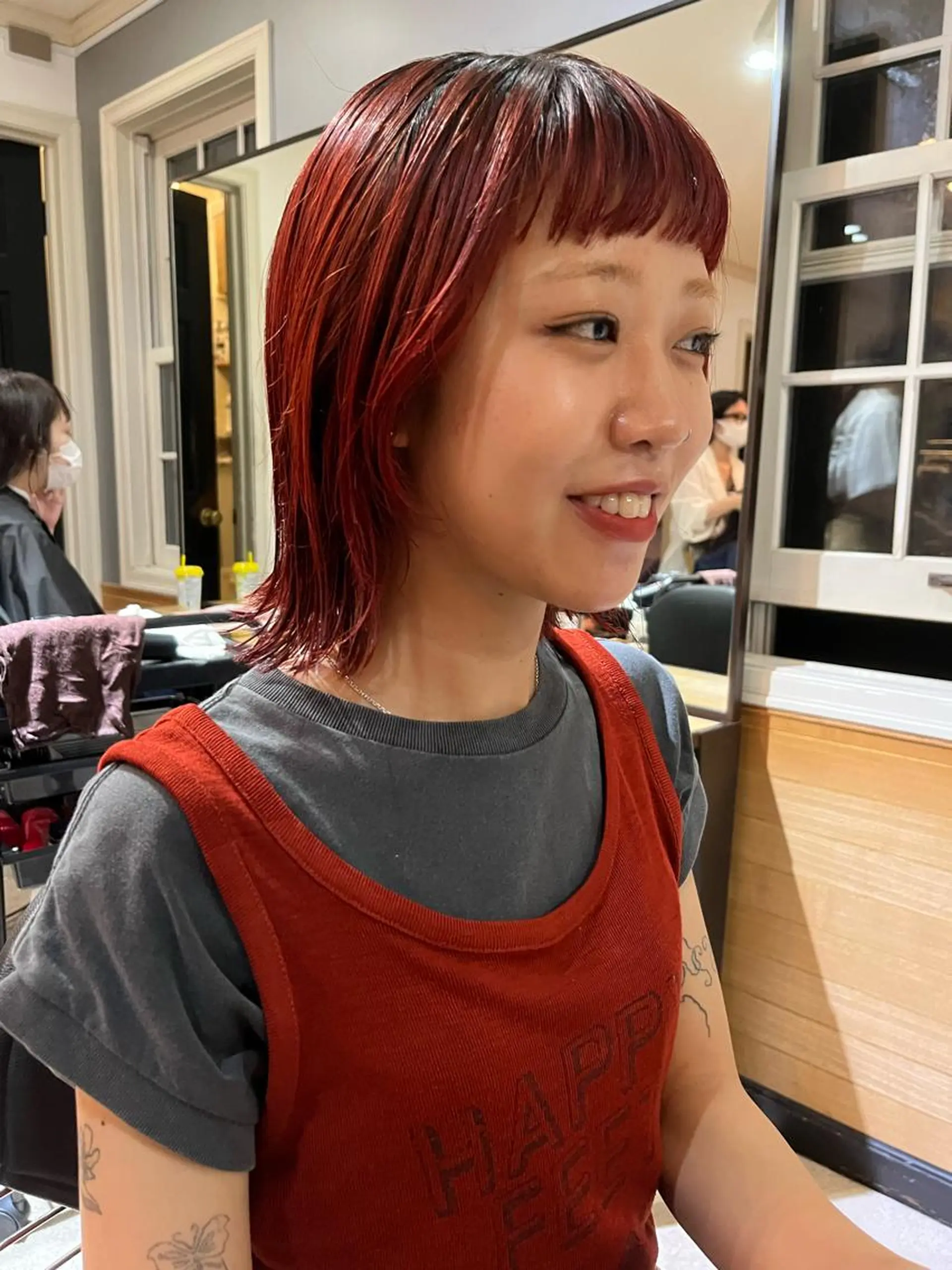 ミディアム カラー eri kinjoのヘアスタイル