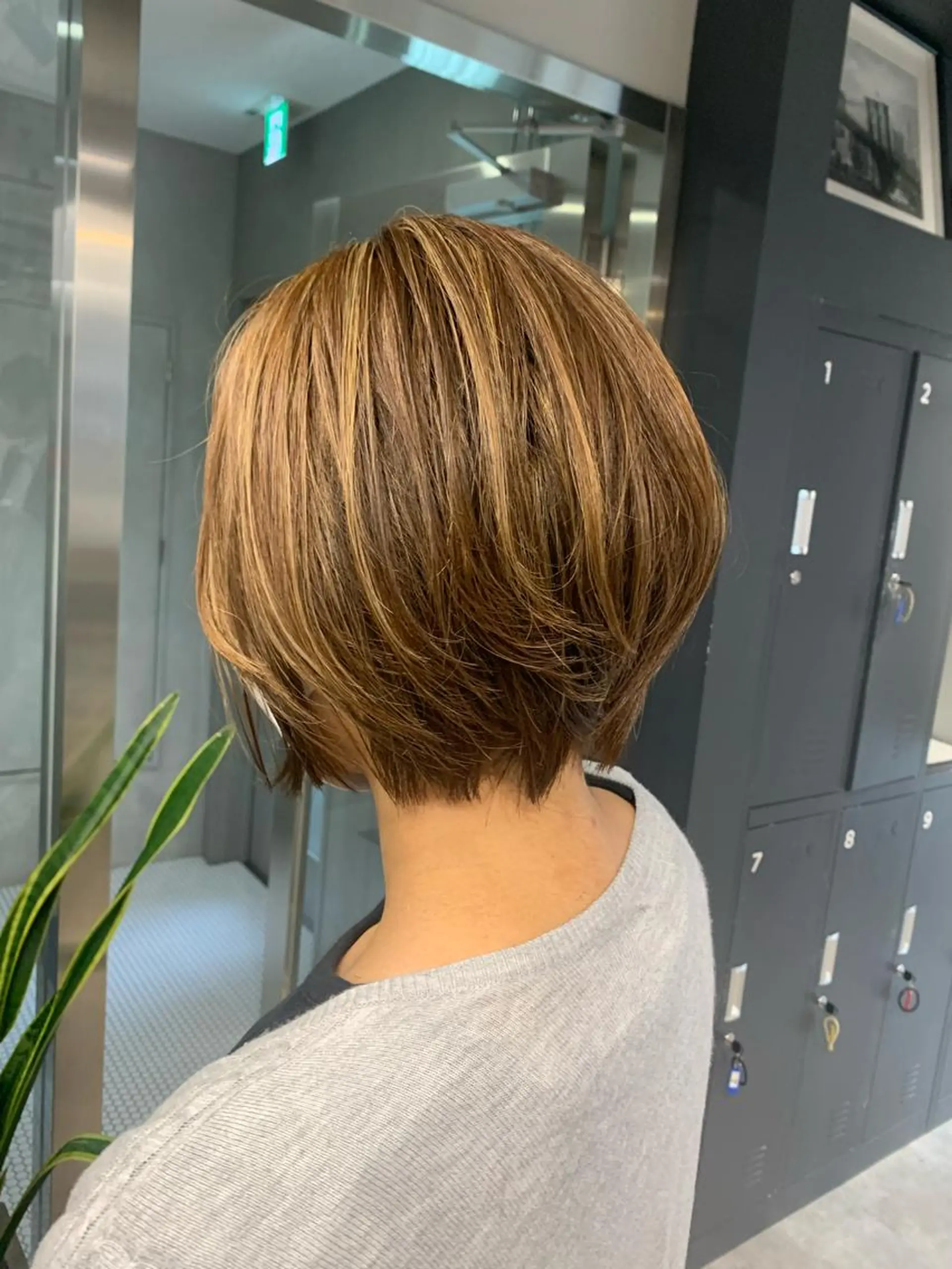 ショート カラー ハイライトカラー ハイライト カット ヘアカラー トリートメント 園田 将士のヘアスタイル