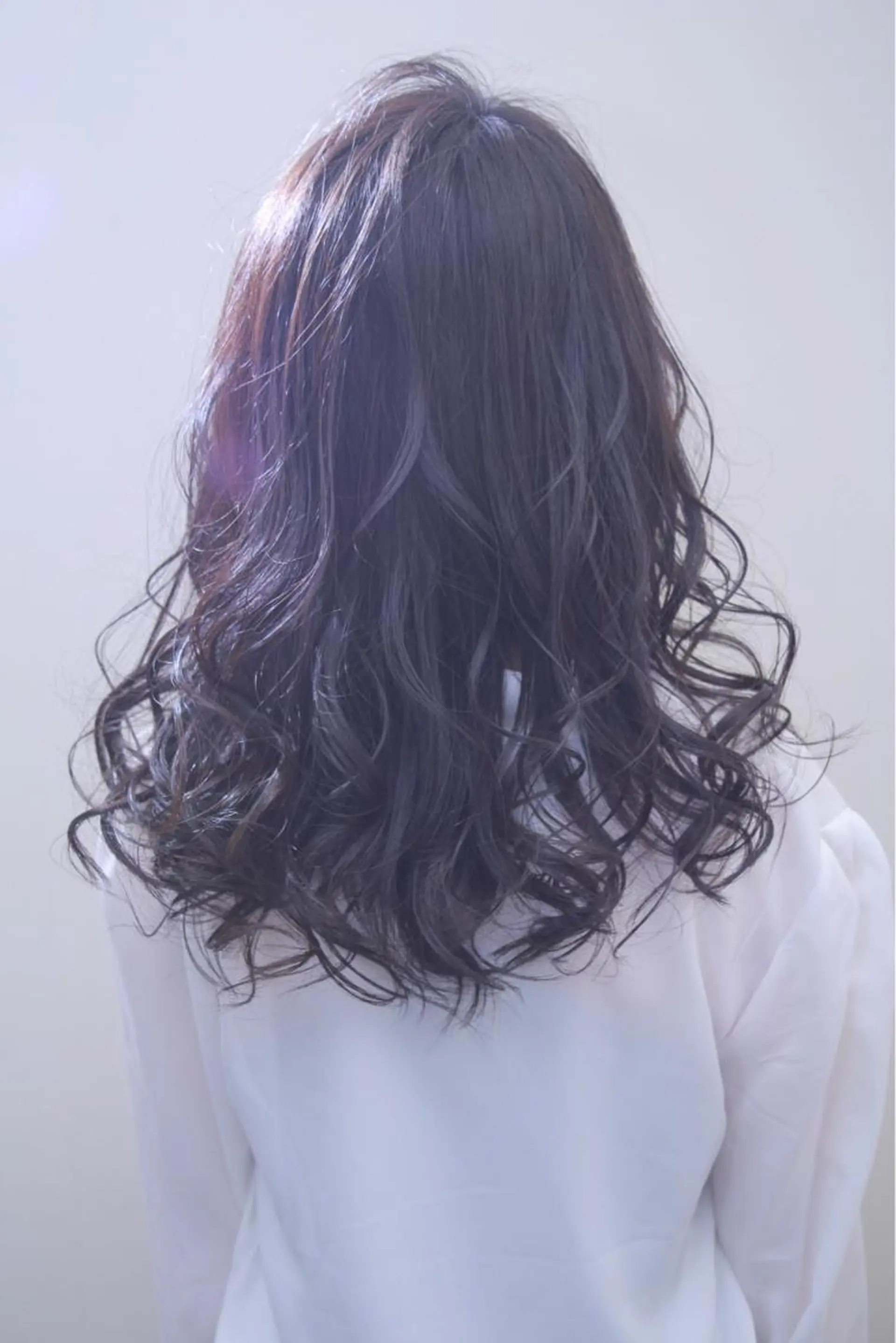 ロング 伊藤 裕貴のヘアスタイル