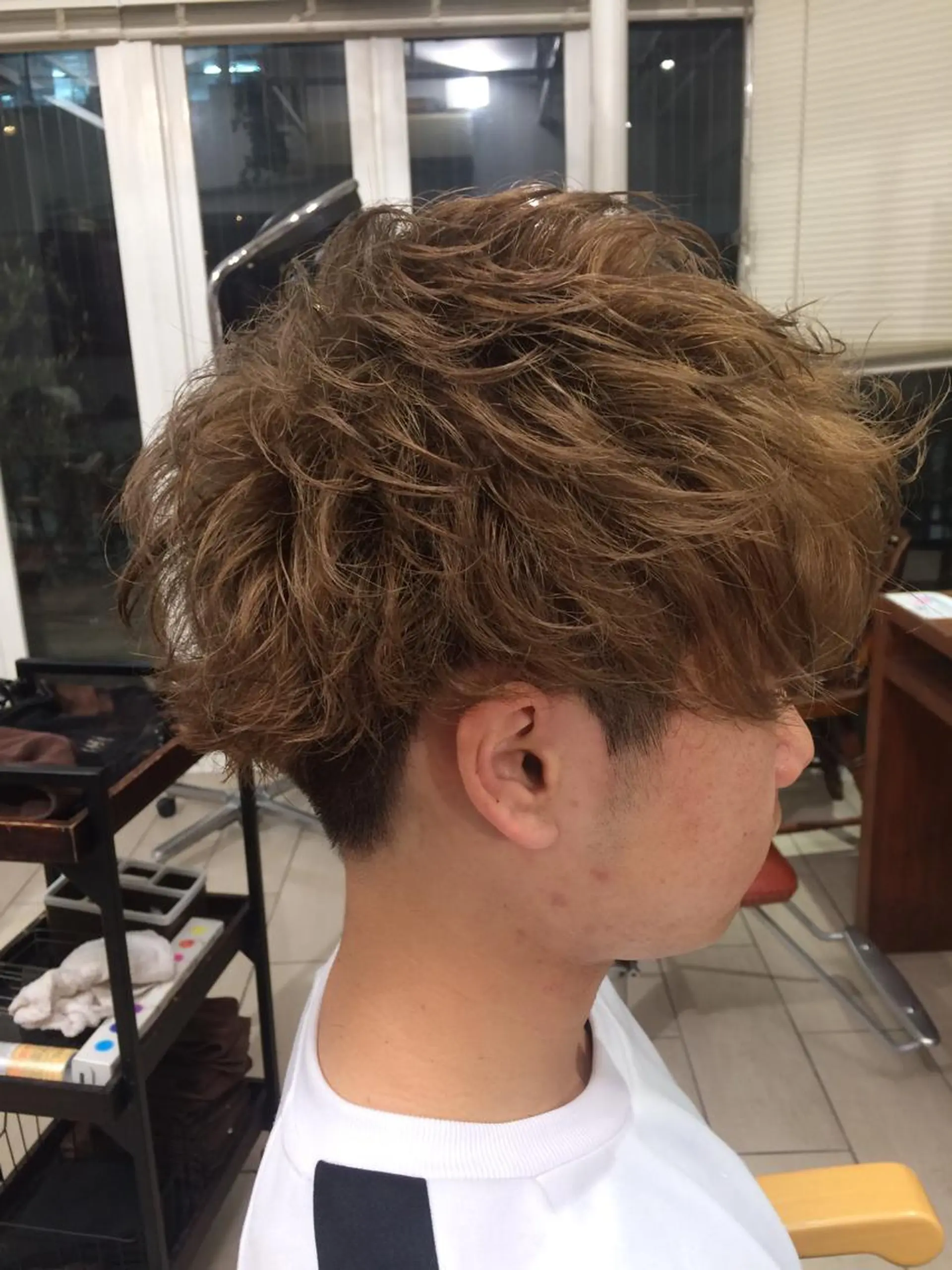 カラー パーマ メンズ メンズパーマの巨匠 鈴木純のヘアスタイル