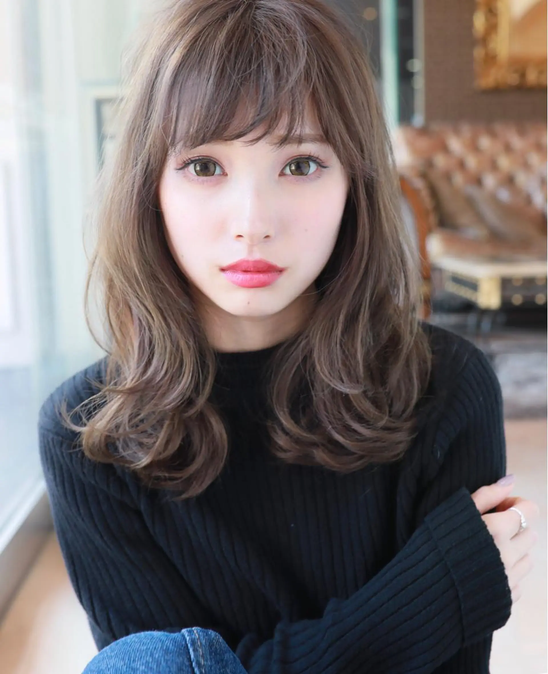 ミディアム カラー 透明感カラー グレージュ ガレリア エレガンテ栄のヘアスタイル