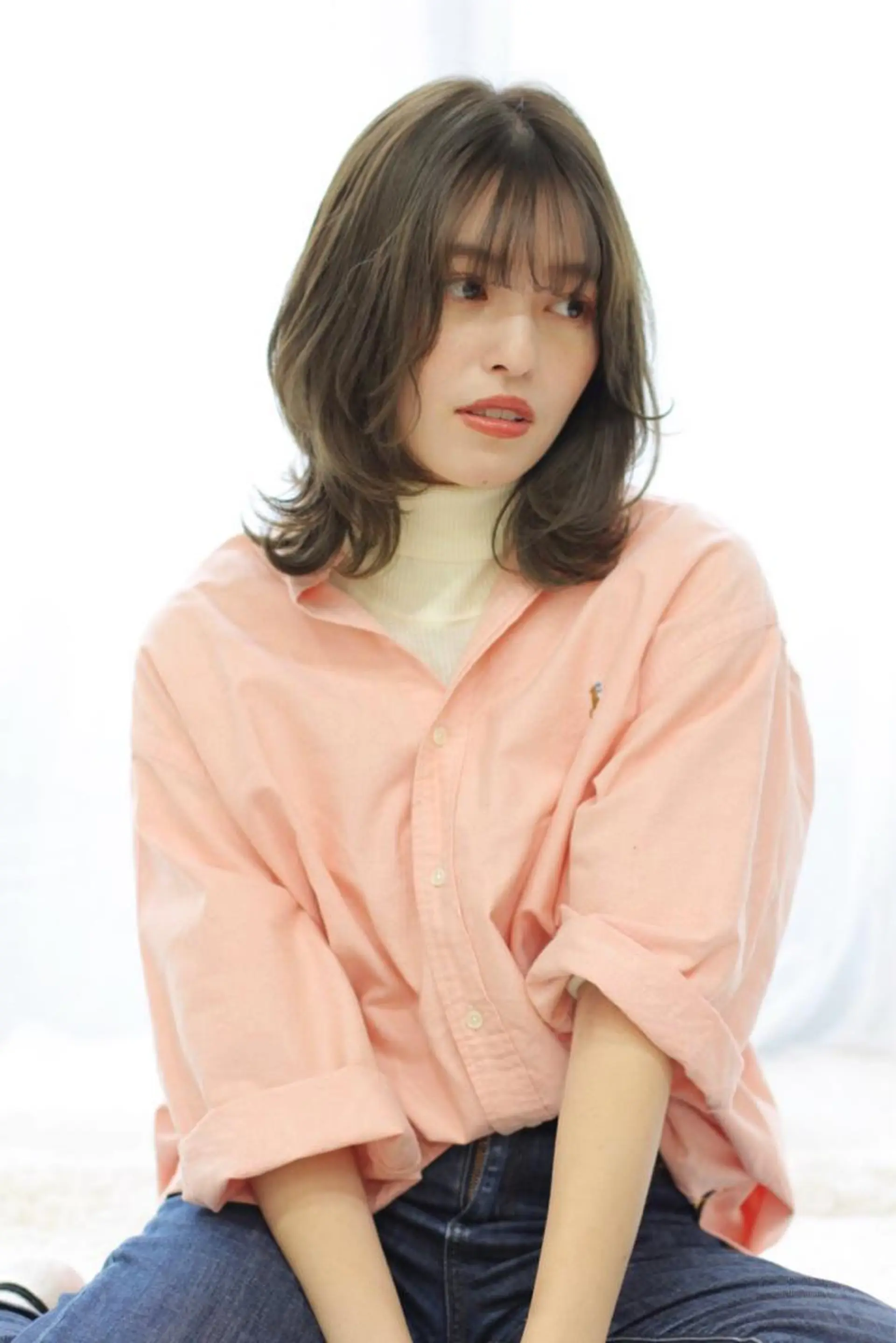 ミディアム 透明感カラー│ レイヤーヘア中居美樹のヘアスタイル