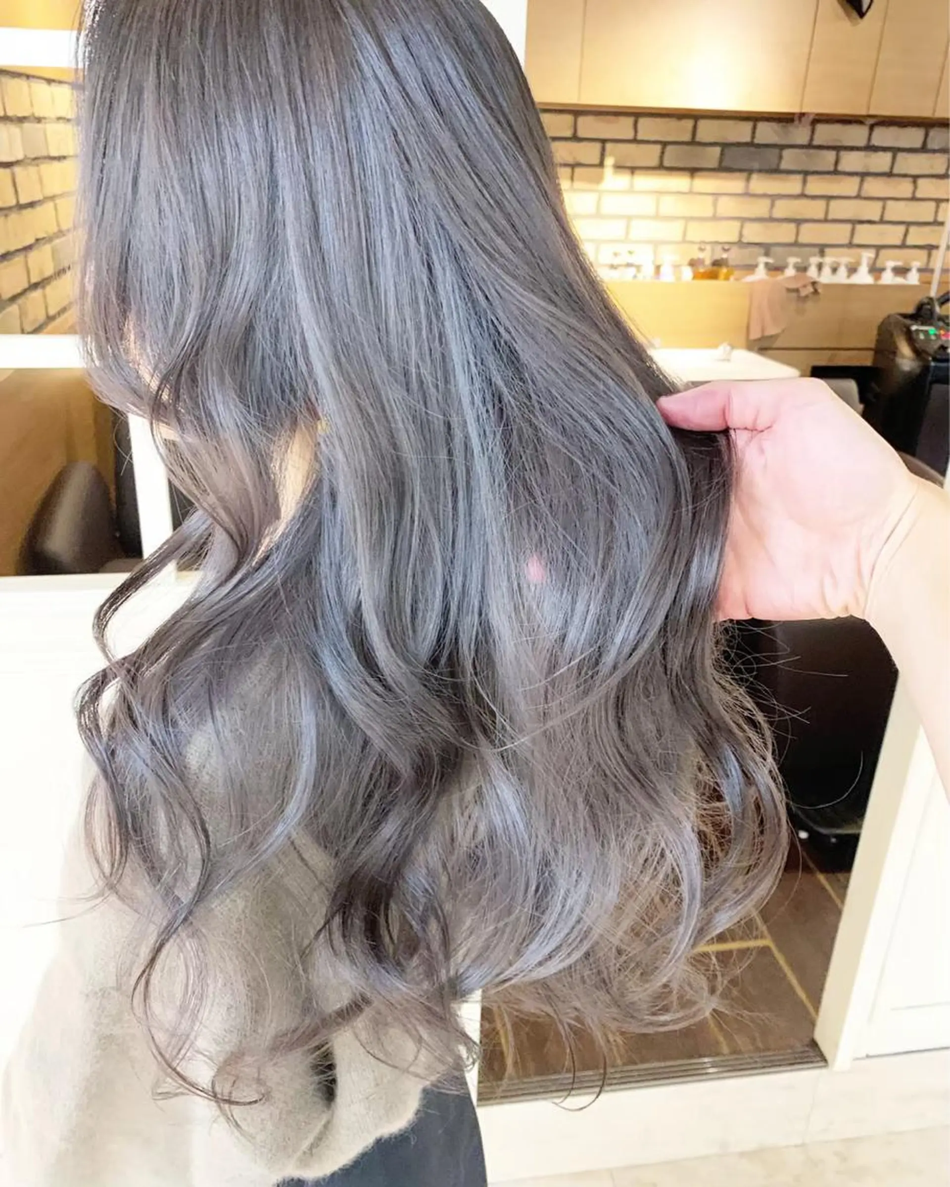 カラー グレージュ エクステ プルエクステ 🖤MIYUのヘアスタイル