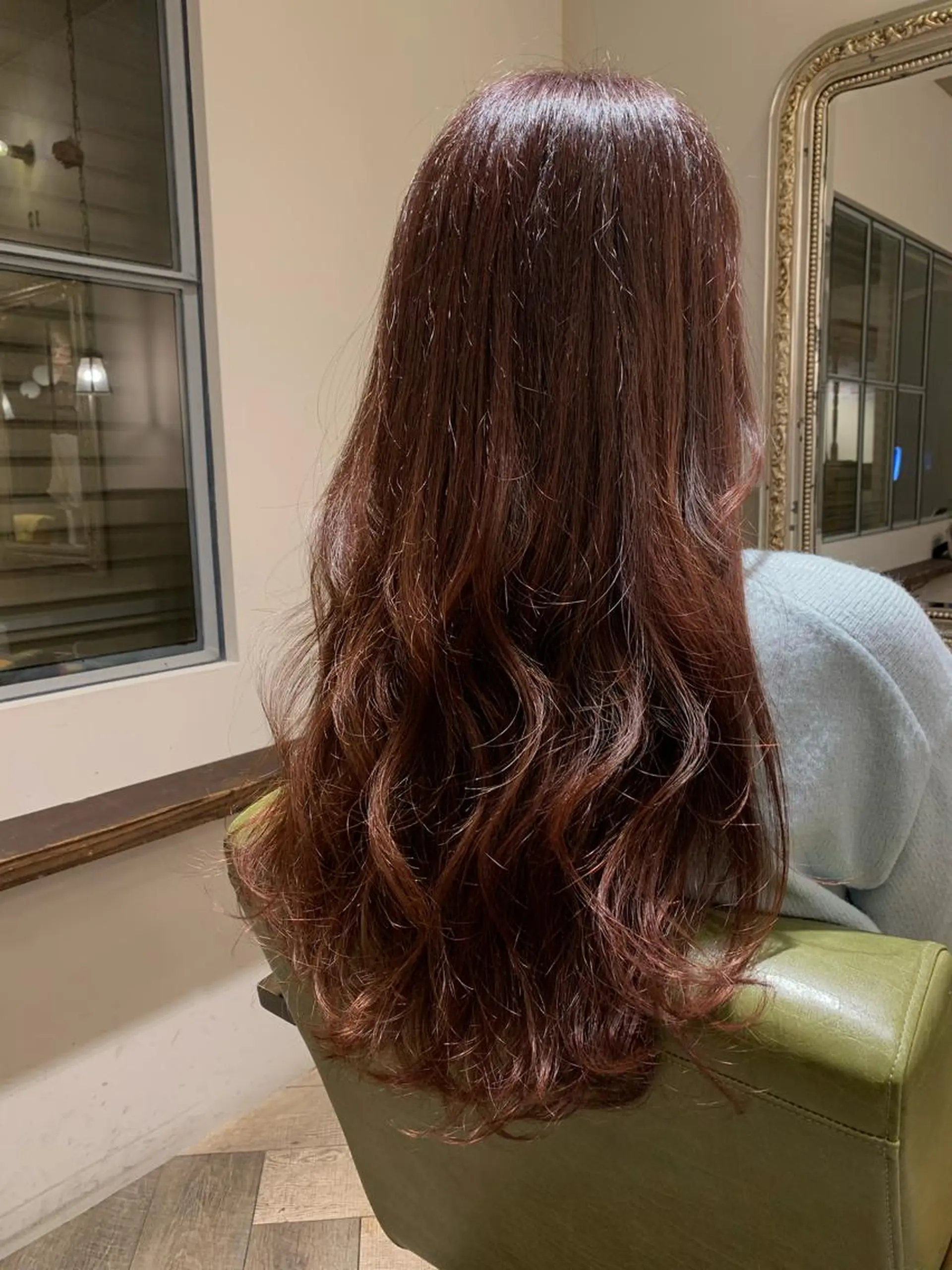 ロング カラー 韓国スタイル🇰🇷 annaのヘアスタイル