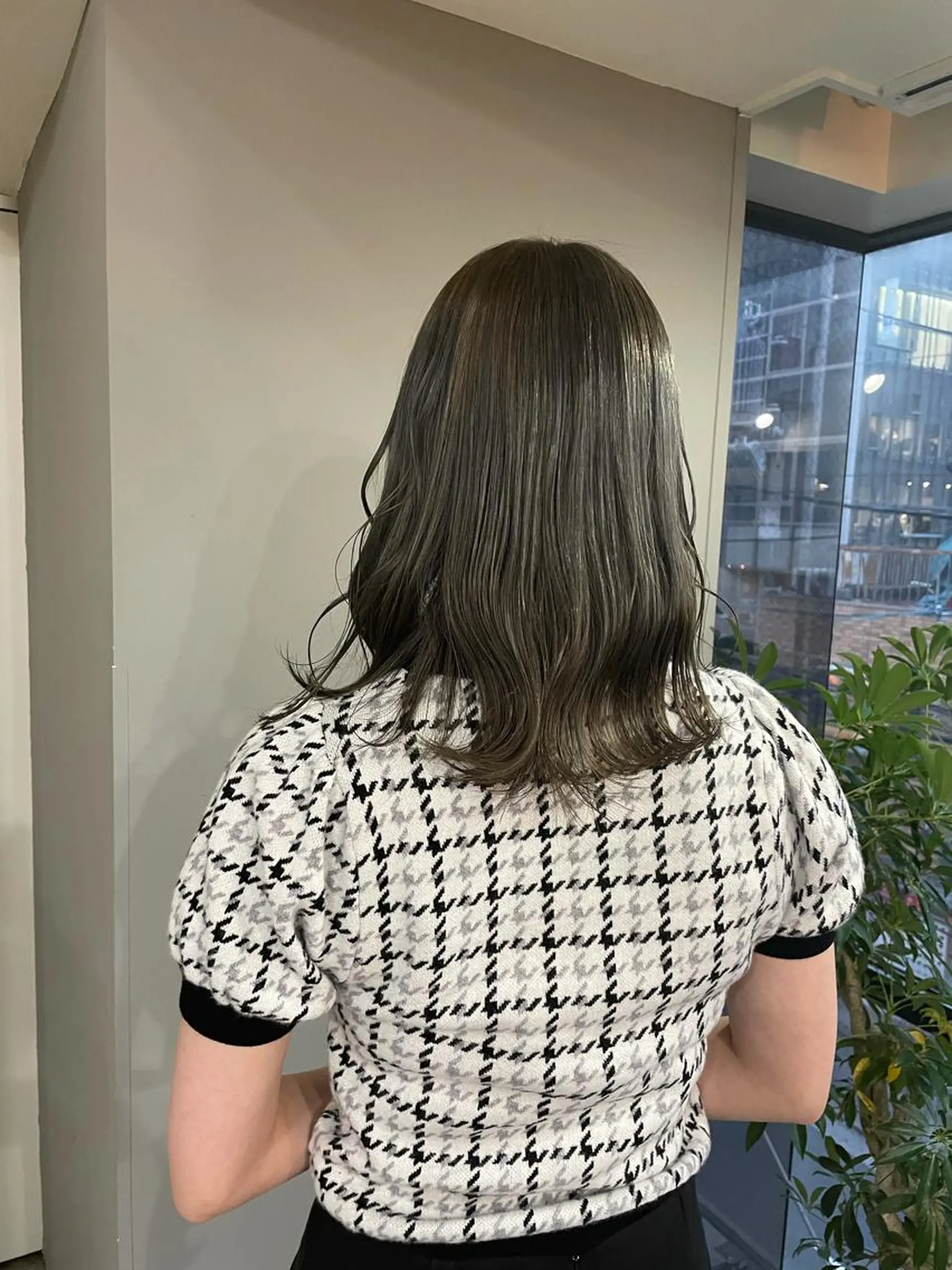 セミロング ヘアカラー soyon心斎橋所属・♡透明感/艶カラー/ M a I ♡のヘアスタイル