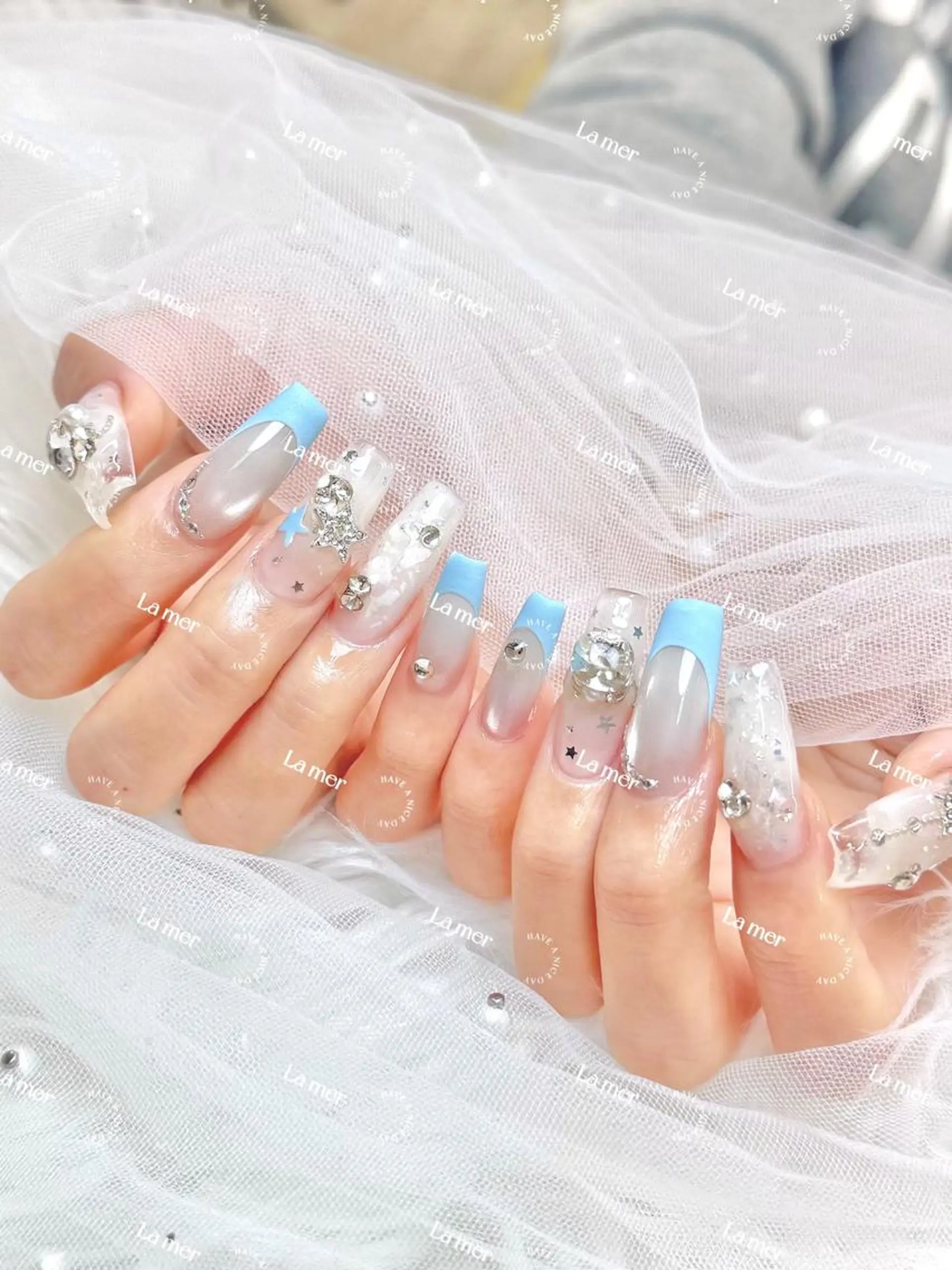 ネイル 🌻 Momoko_のネイルデザイン