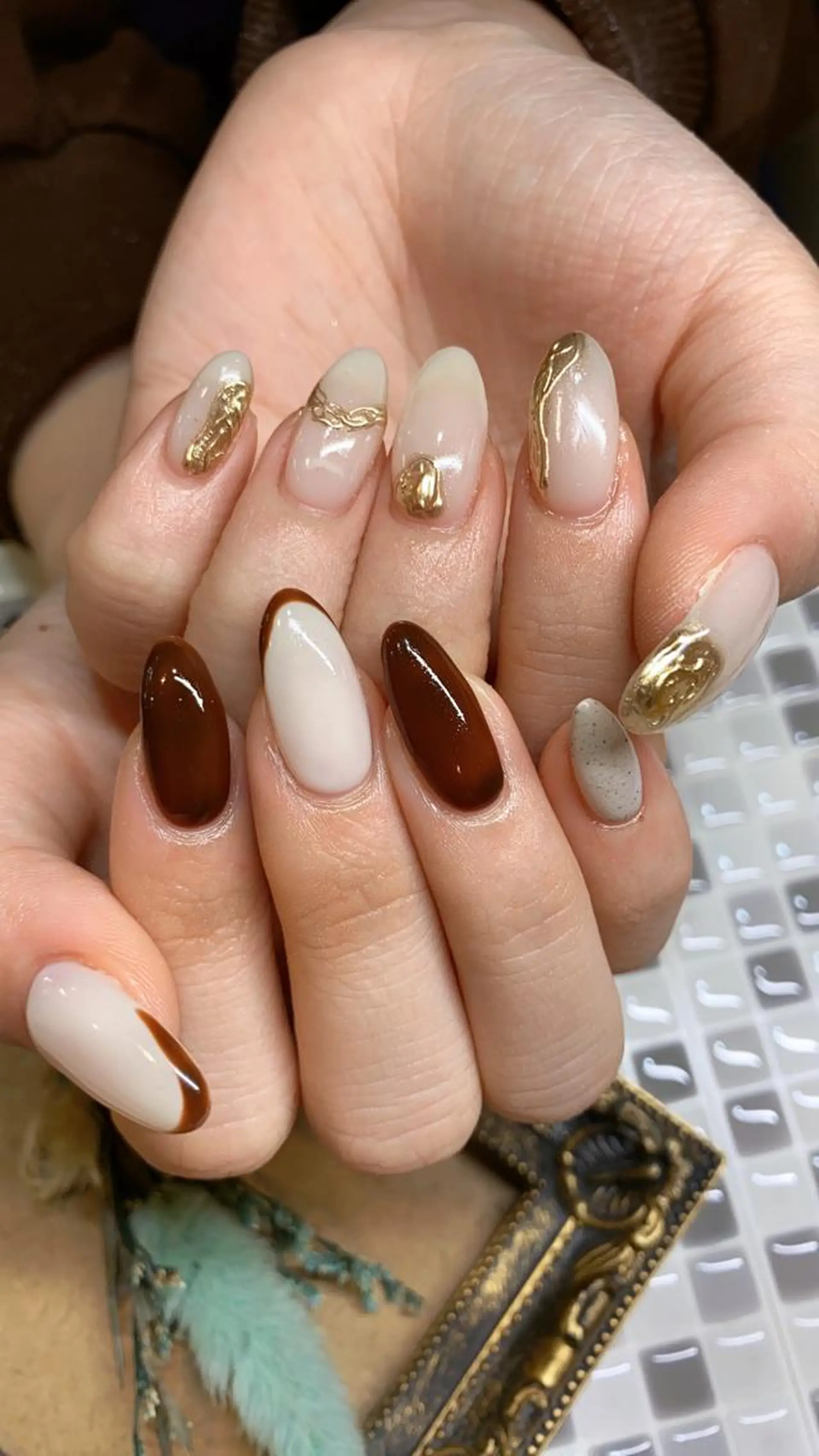 ネイル ミラーネイル nailist yuiのネイルデザイン