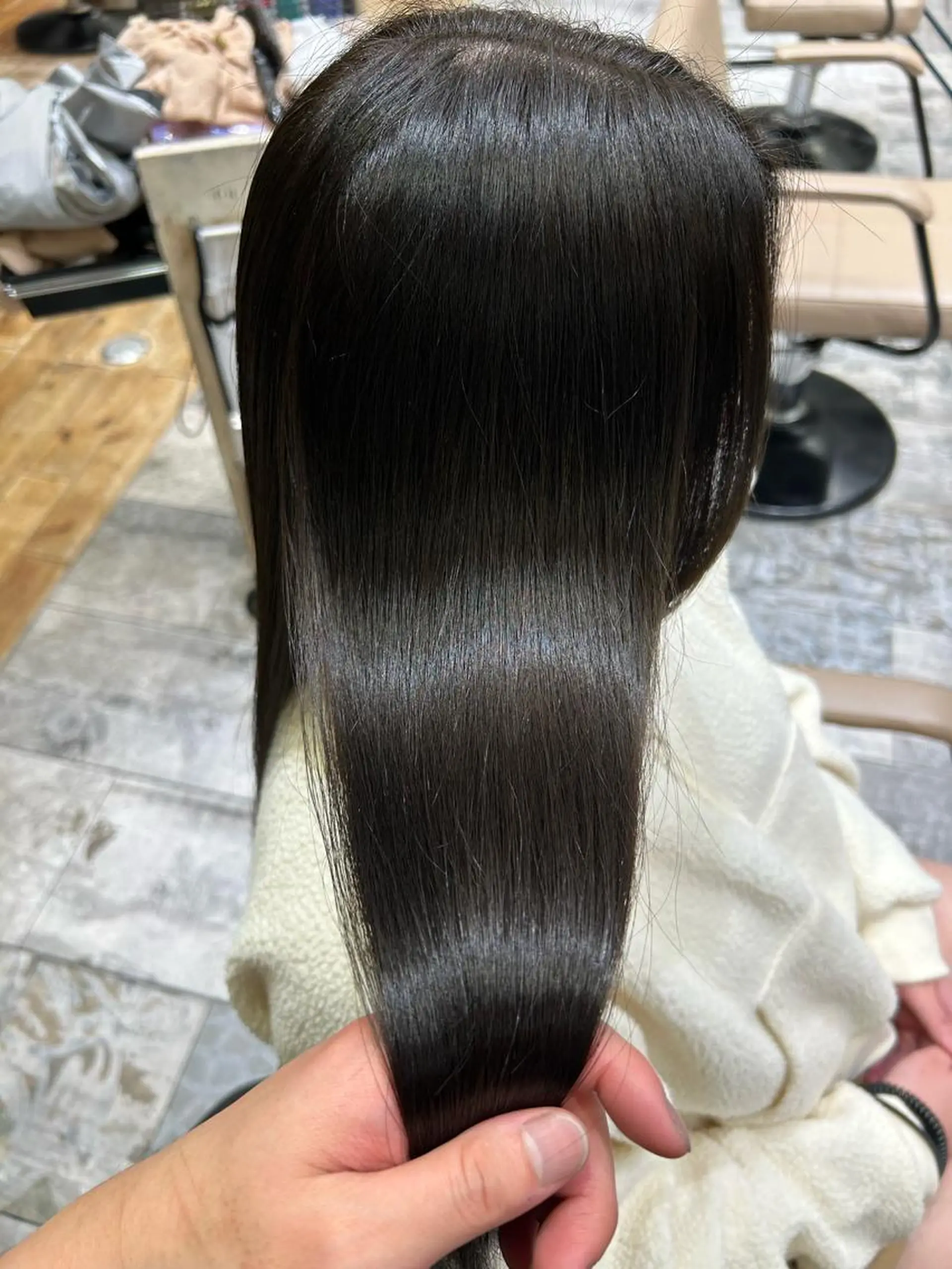 ロング カラー パーマ バレイヤージュ ブリーチ ケアブリーチ ダブルカラー ハイライトカラー カット ヘアカラー 縮毛矯正 トリートメント 新宿✨顔周りカット 韓国ヘア/坂本亜裟海のヘアスタイル