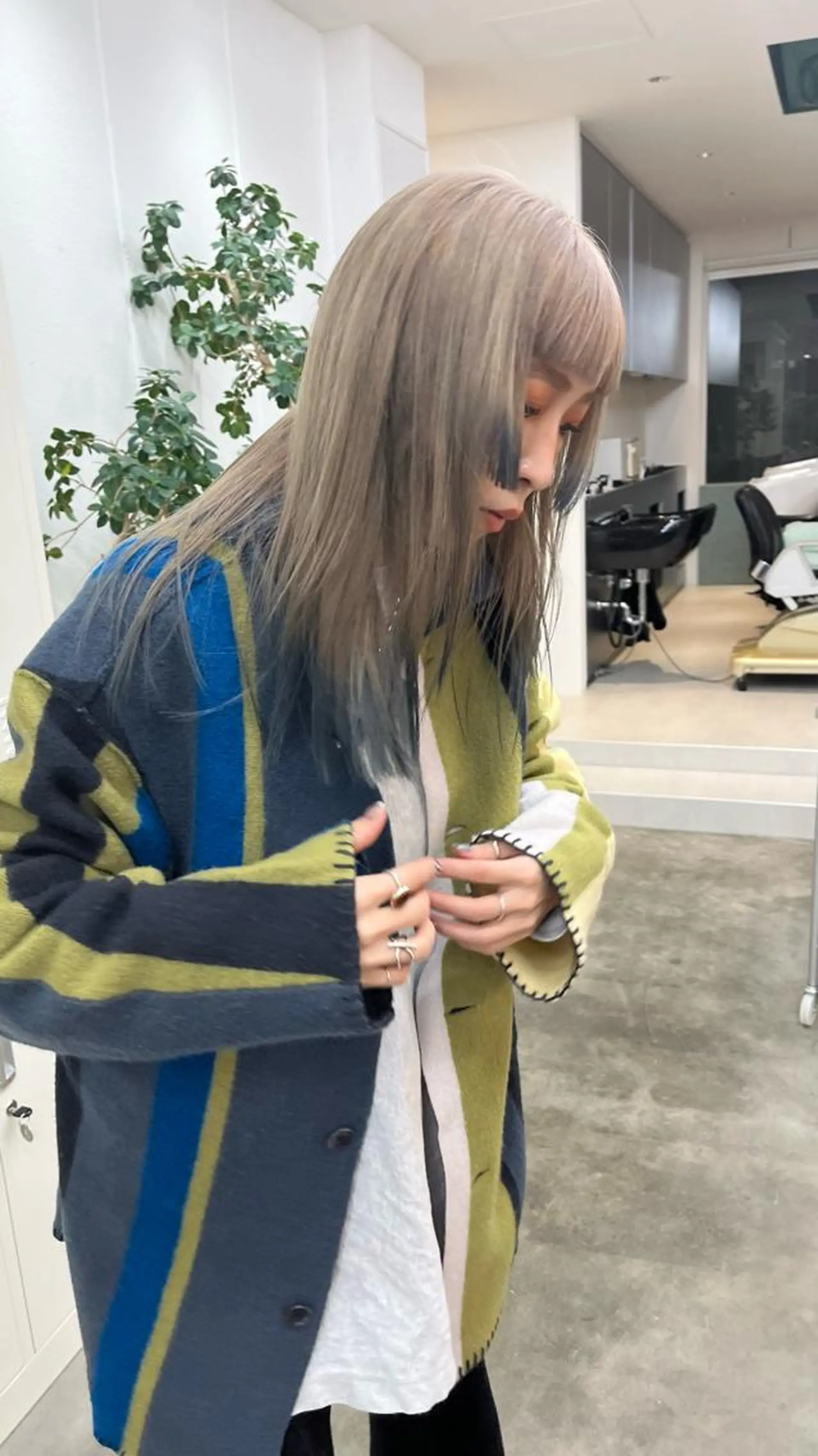 ロング カラー ヘアカラー トリートメント 堀江/心斎橋/西大橋 四ツ橋【Vers】のヘアスタイル