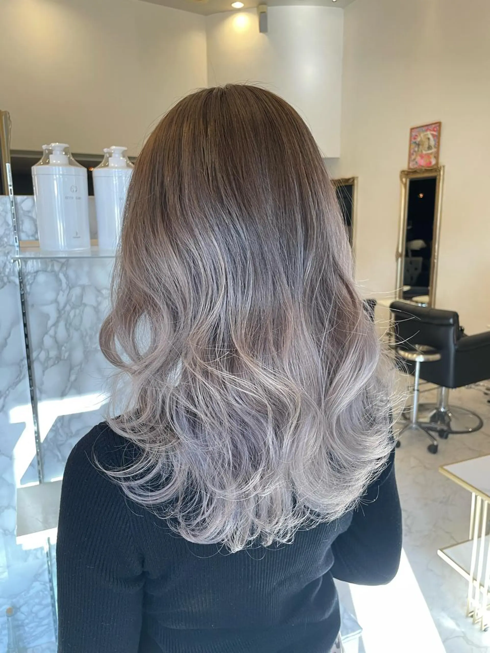 ミディアム カラー ブリーチ ケアブリーチ ヘアカラー トリートメント GO TODAY所属・🌹 AKARI 🌹のヘアスタイル