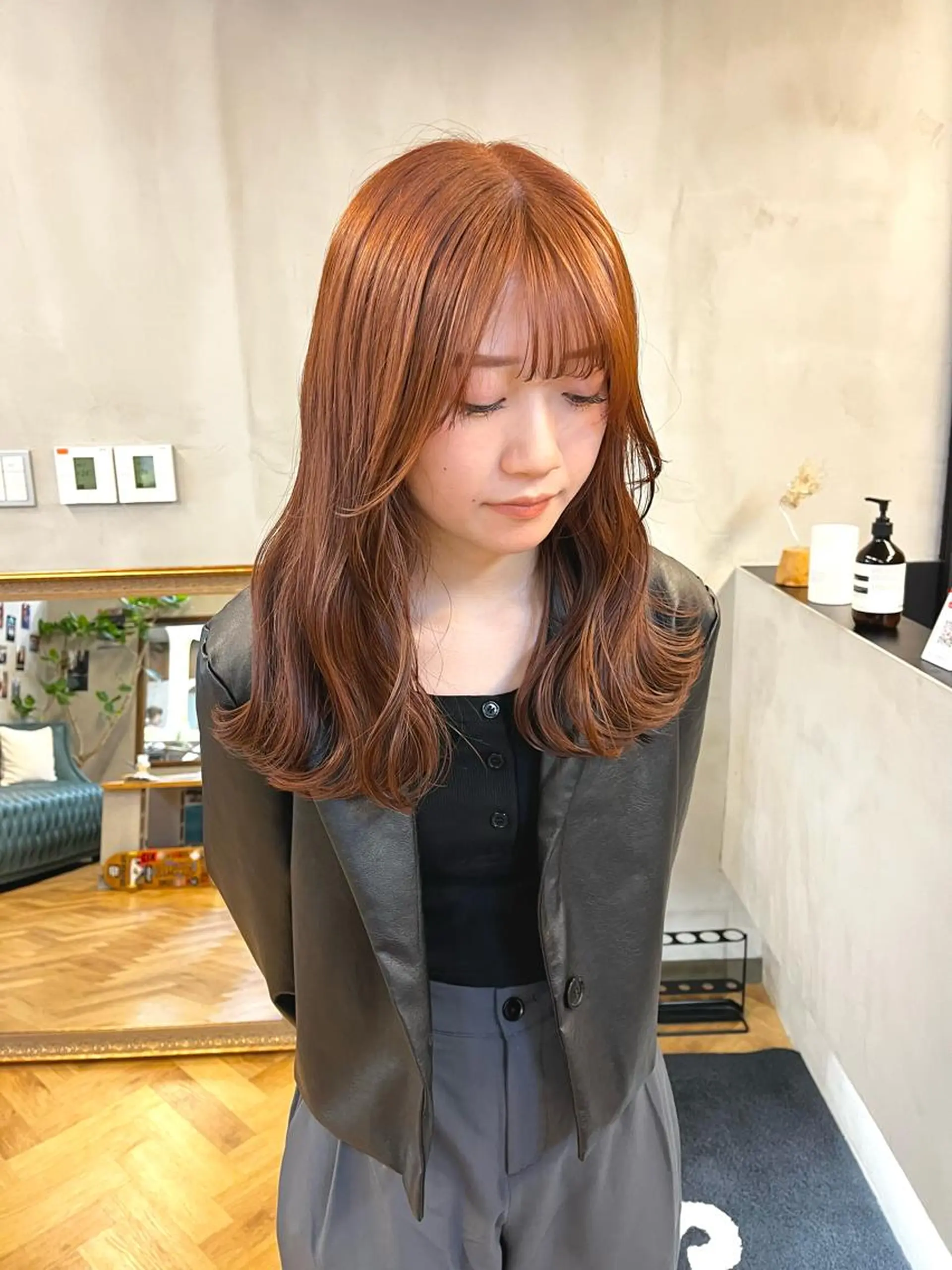 セミロング カラー ブリーチ ダブルカラー ブリーチなしカラー ena/ブリーチなし 透明感・レイヤー🎀のヘアスタイル