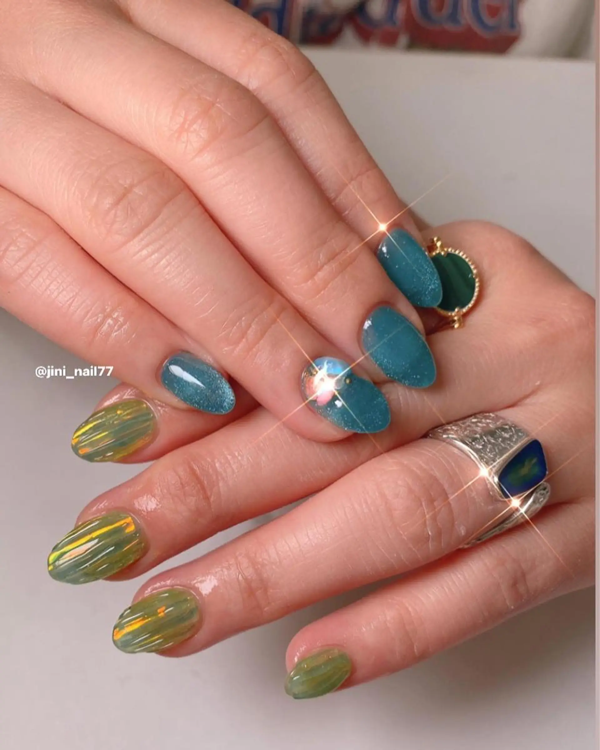 ネイル ジニ ネイルのネイルデザイン