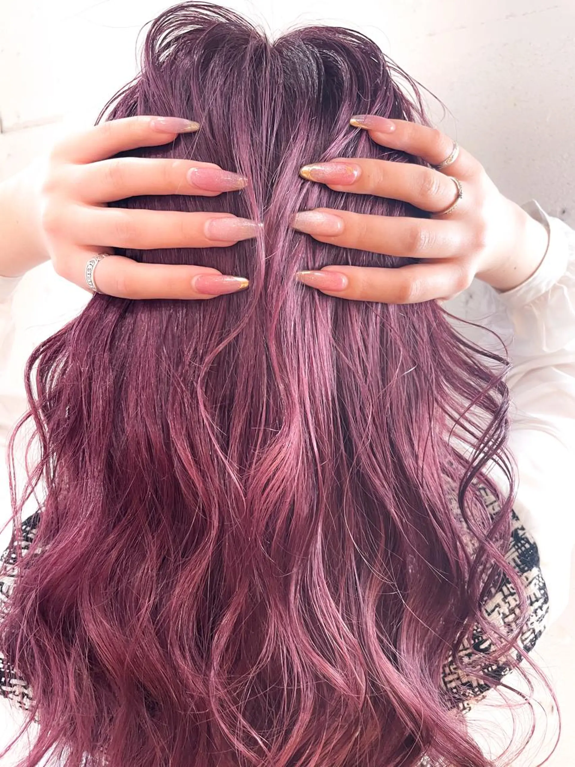 ロング ヘアカラー トリートメント HAIR WORKS HELM所属・ショート✨ボブ✨代表 新田見美仁のヘアスタイル