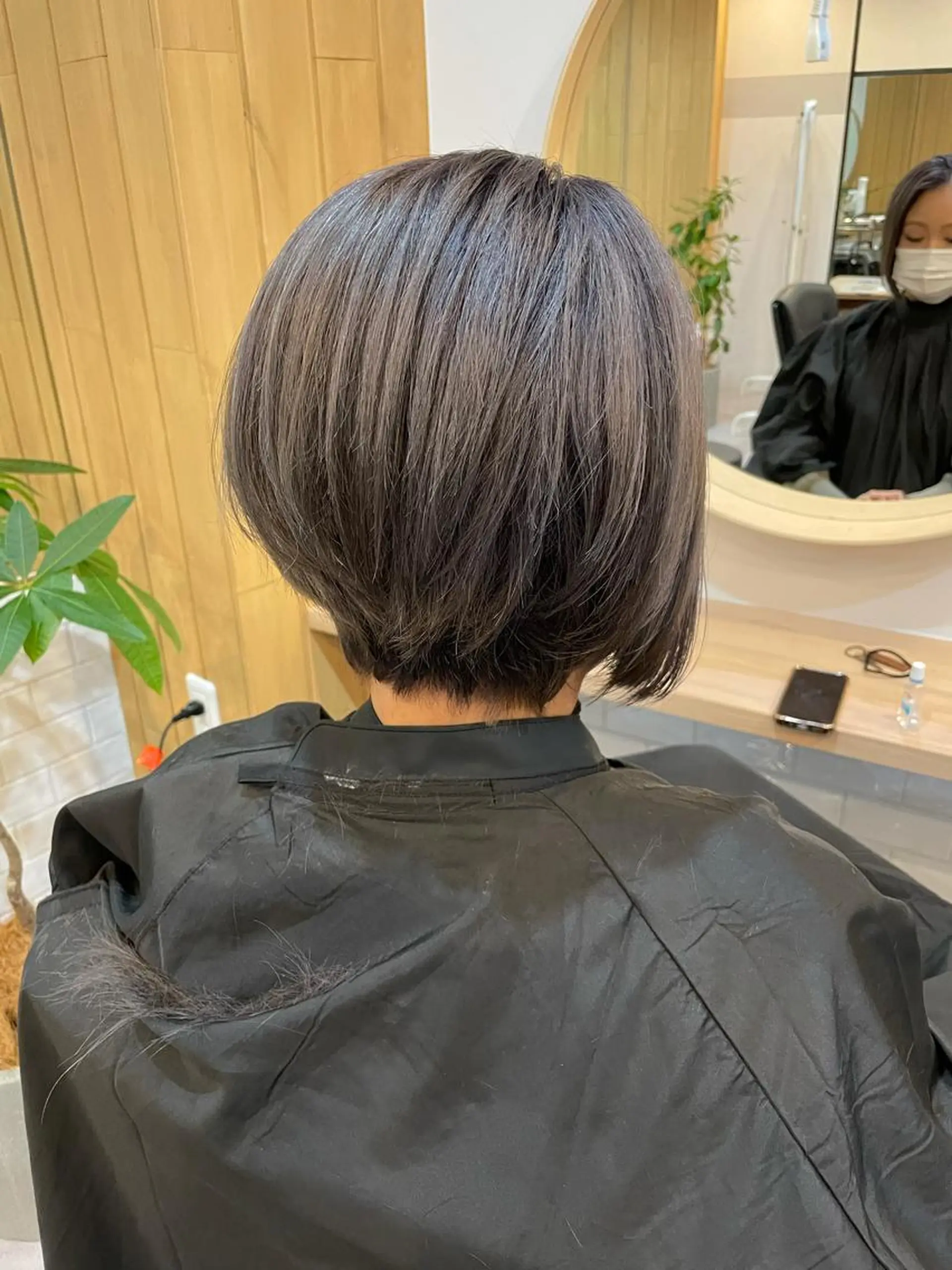 ショート カラー FLAWEN.所属・akane .のヘアスタイル