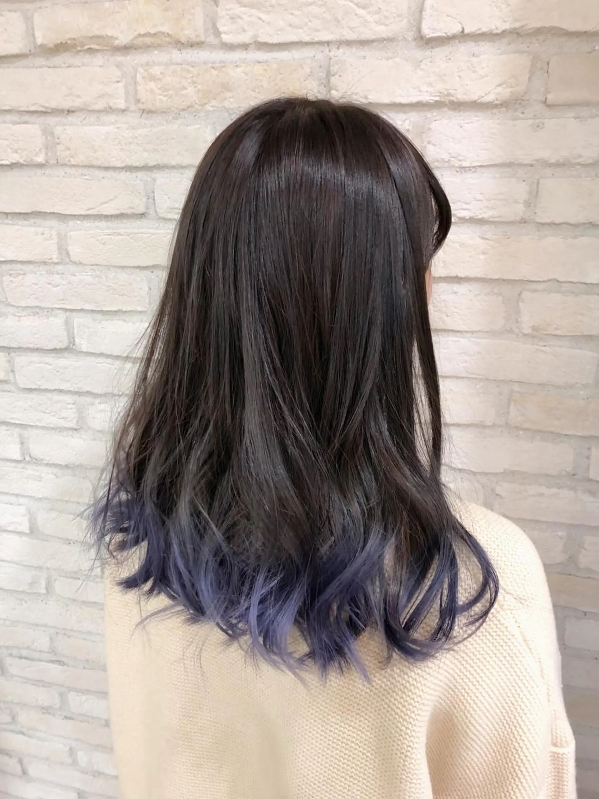 セミロング カラー ブルーカラー ラベンダーカラー HAUS 片山みほのヘアスタイル