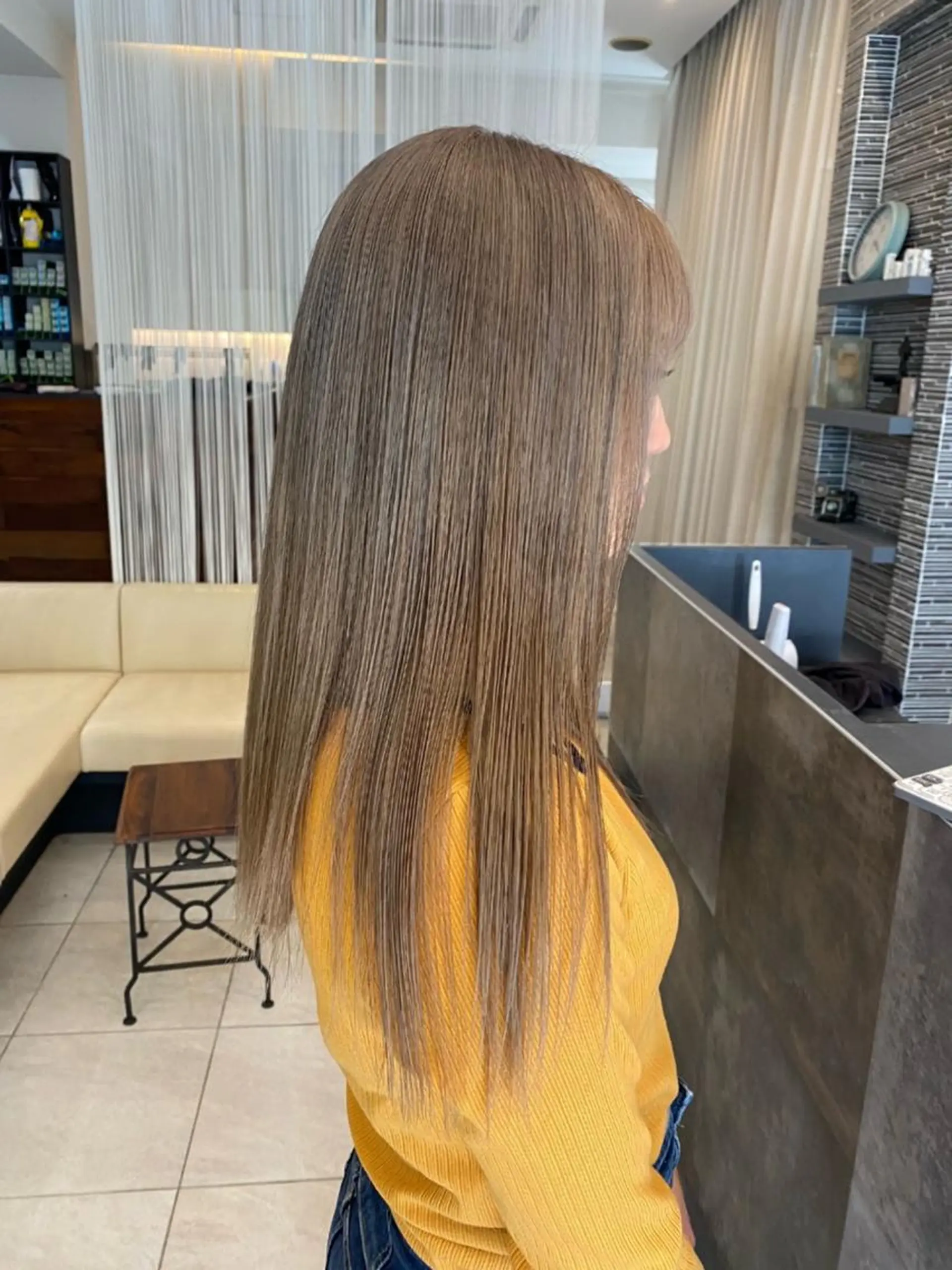 セミロング カラー ブリーチ カット ヘアカラー トリートメント lafit  ラフィット 下大利のヘアスタイル