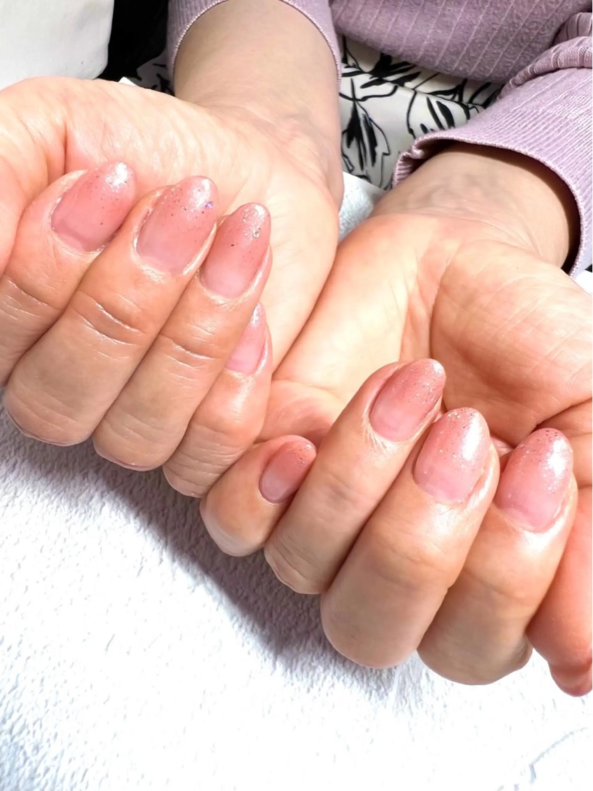 ネイル アートネイル ジェルネイル グラデーション ロングネイル ニュアンスネイル ハンドネイル clover nailのネイルデザイン