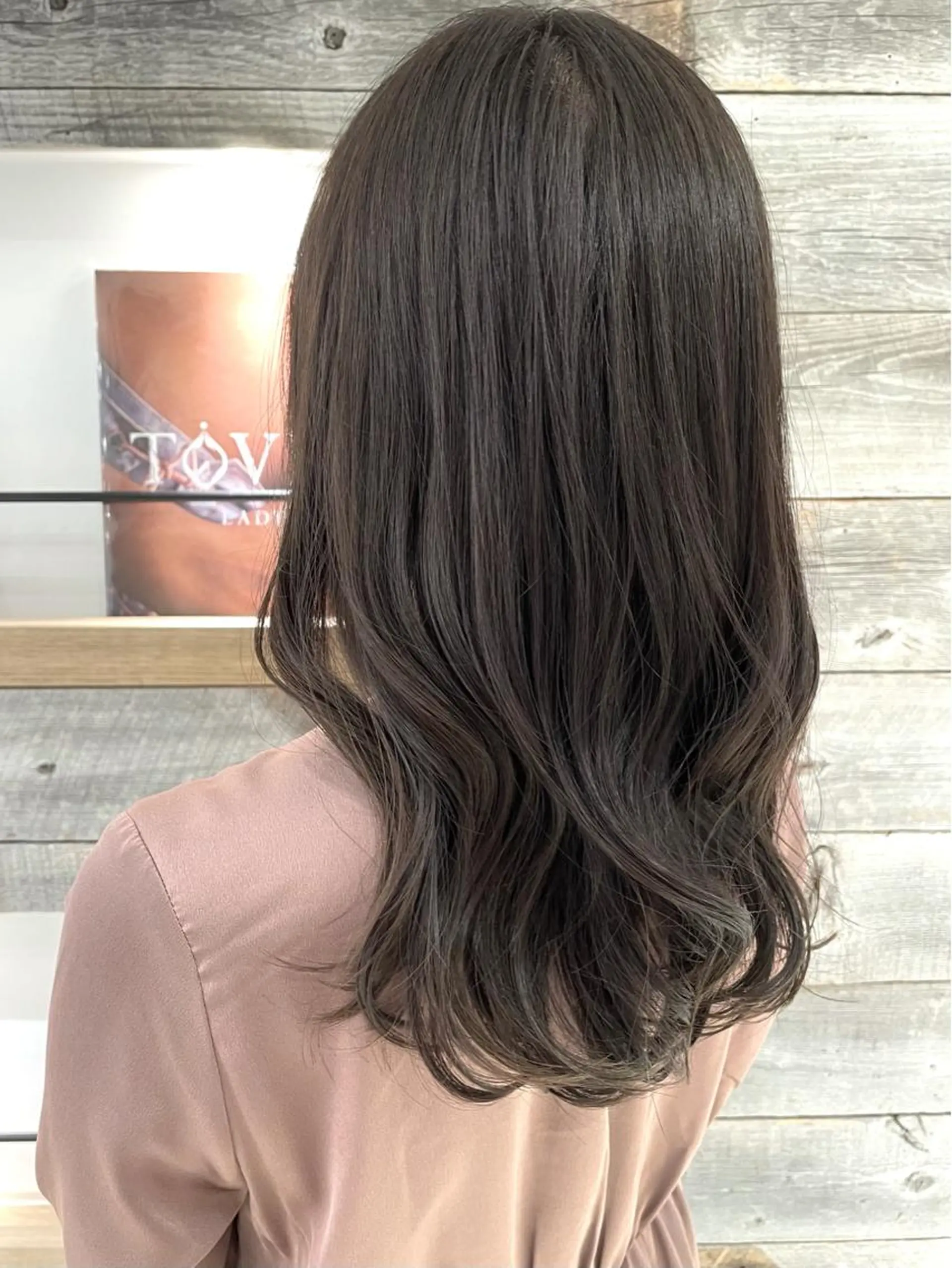 セミロング カラー ブラウンカラー オリーブブラウン オリーブカラー 卒業式受付中🌻 肥田亜沙美のその他イメージ