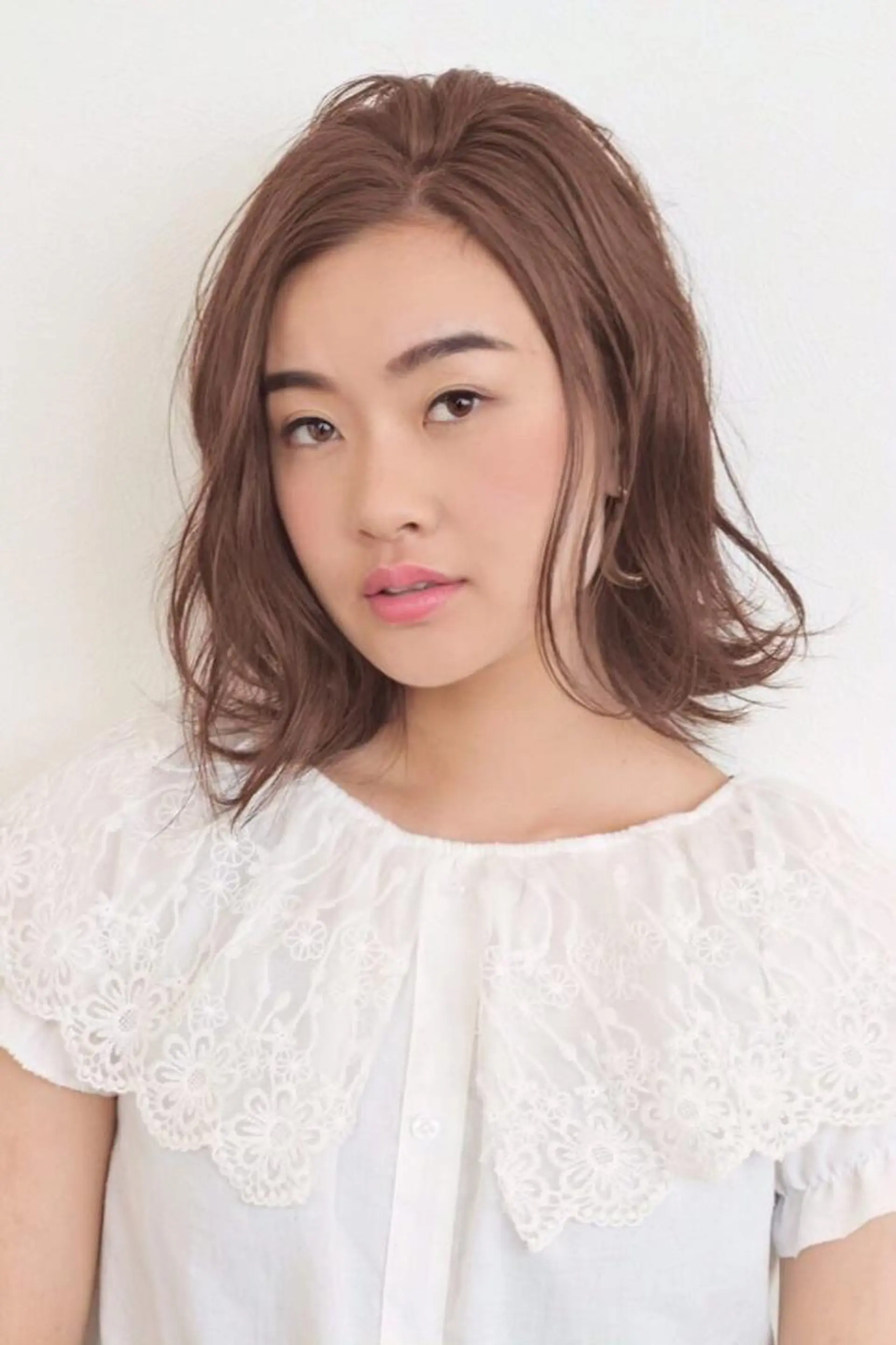 ミディアム 外ハネヘア ラシェンテ居留地所属・鶴﨑 美優亜のヘアスタイル