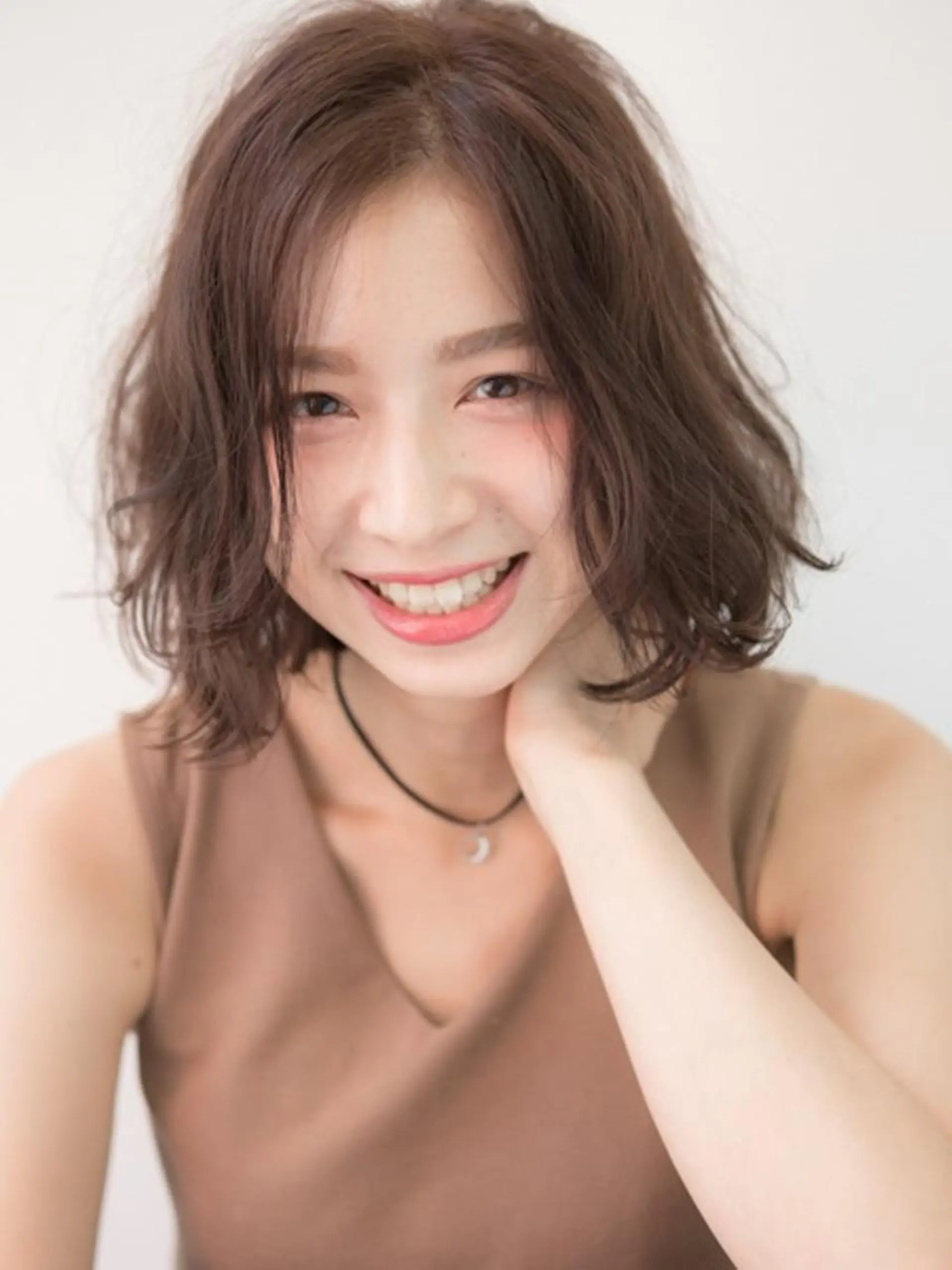 ミディアム カラー パーマ 透明感カラー 小顔カット ✨hair make flencia✂️✨のヘアスタイル
