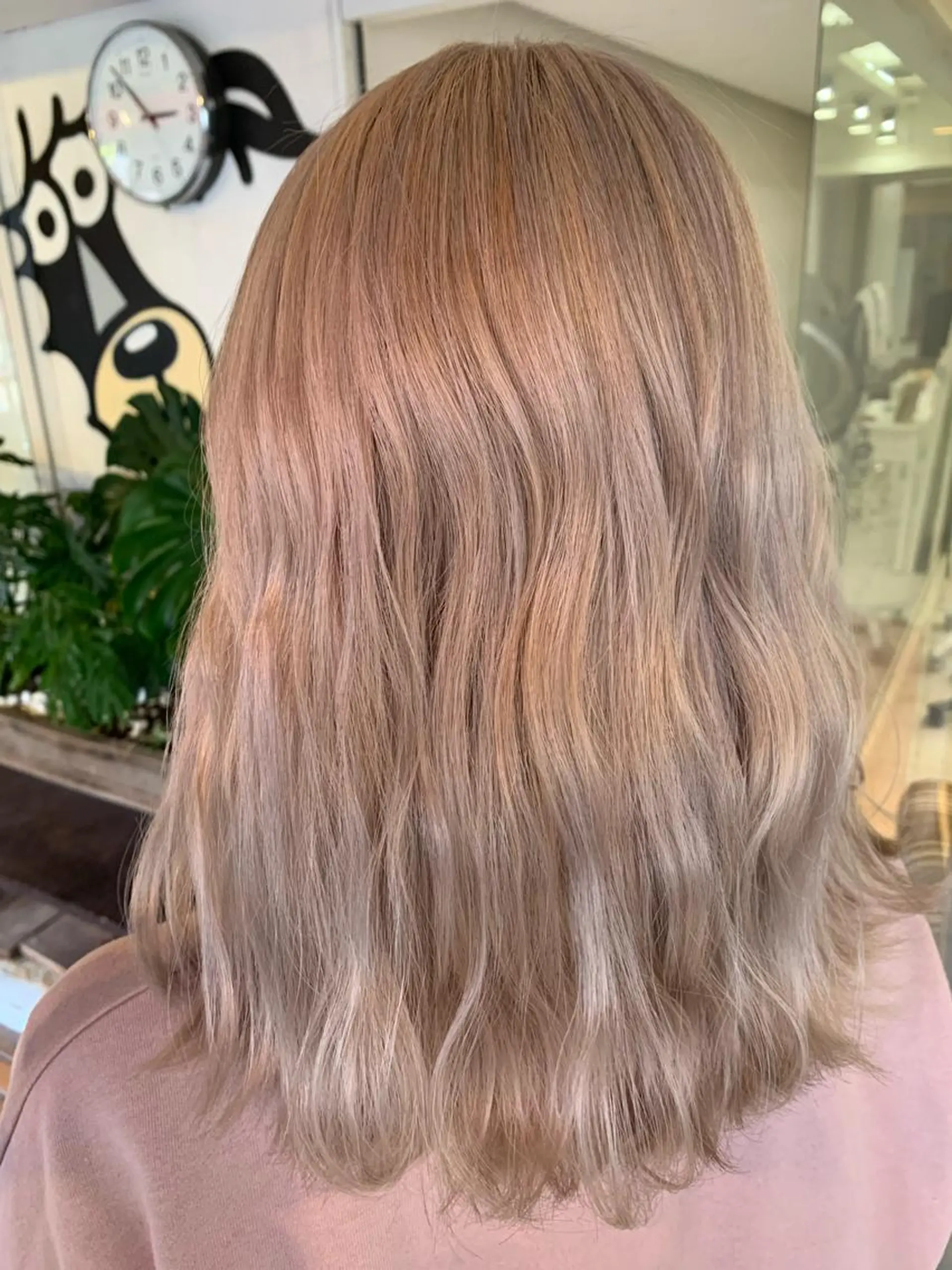 ミディアム 【女性担当】 kanaのヘアスタイル