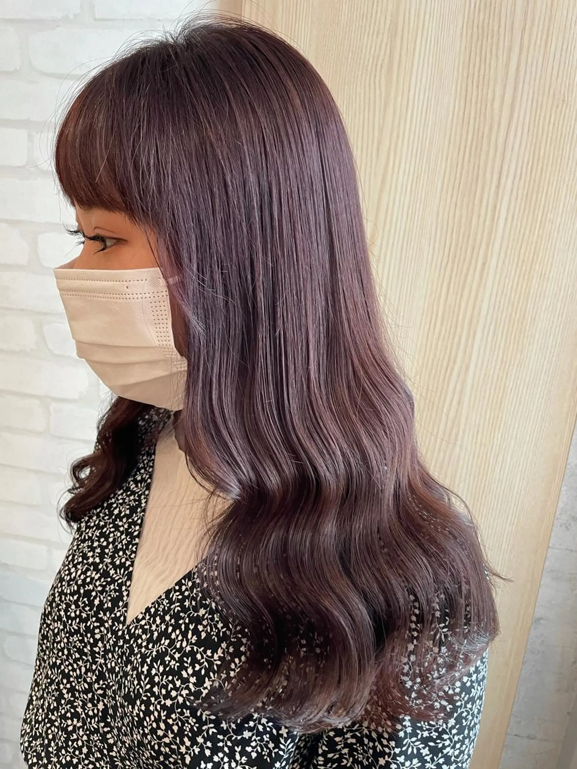 セミロング ヘアカラー トリートメント 🦄艶カラー×韓国 NANA💎🐬のヘアスタイル