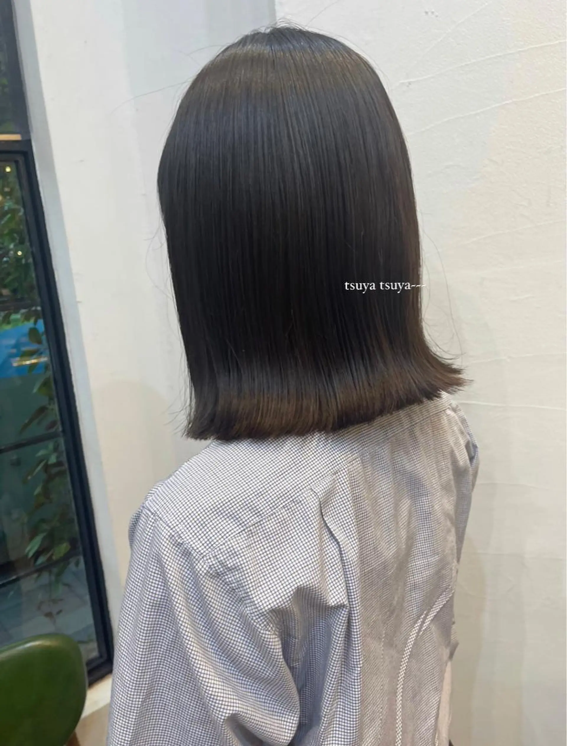 ミディアム トリートメント ayane / ロングレイヤーカットのヘアスタイル