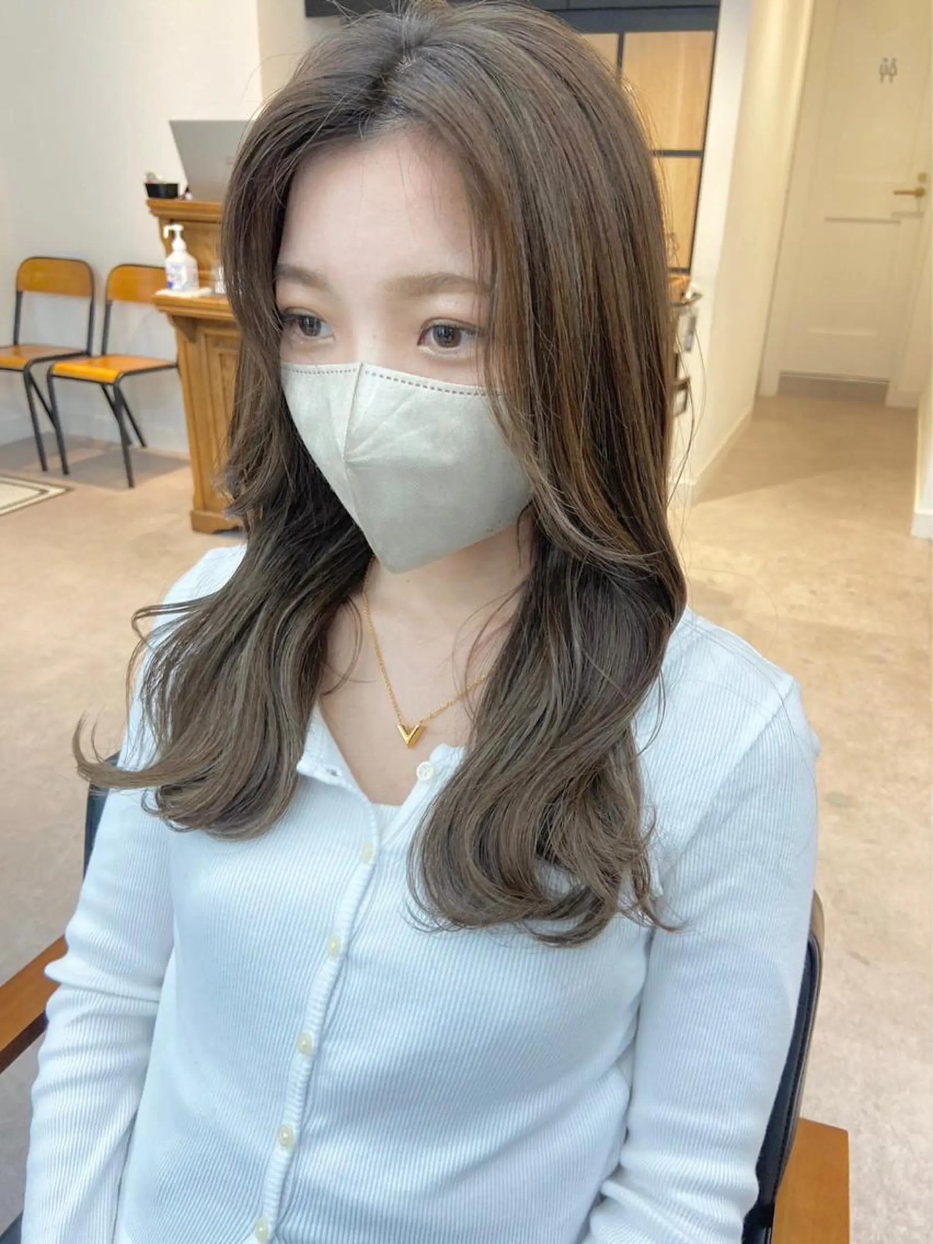 セミロング カラー ダブルカラー 🌙ｃｈｉｎａｒｉのヘアスタイル