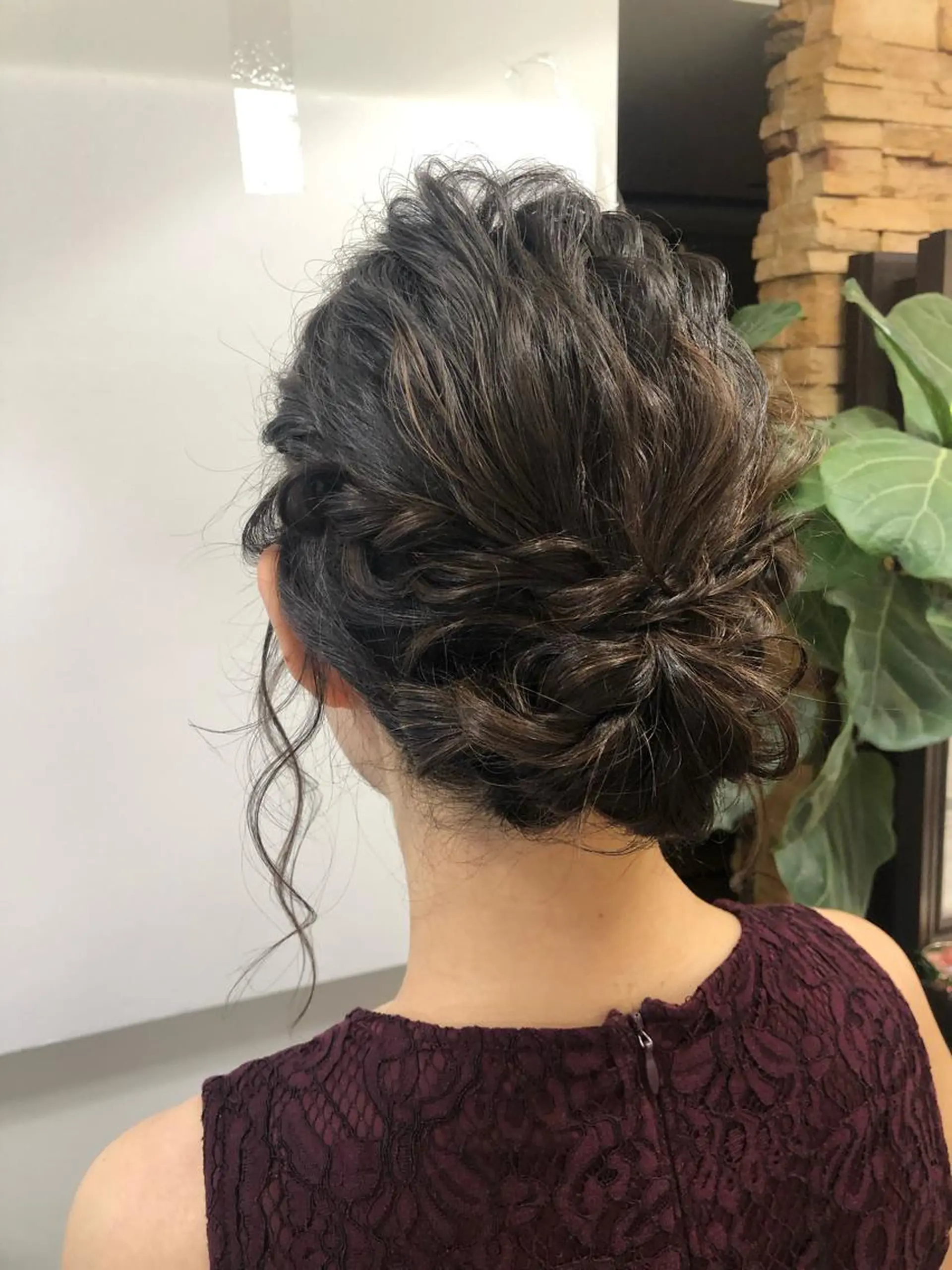 ミディアム 顔周りの垢抜けヘア 立山あいりのヘアスタイル