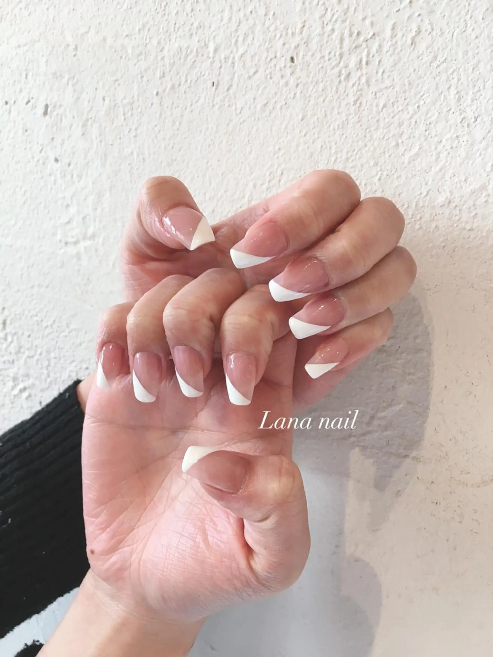 ネイル ホワイト Lana nailのネイルデザイン