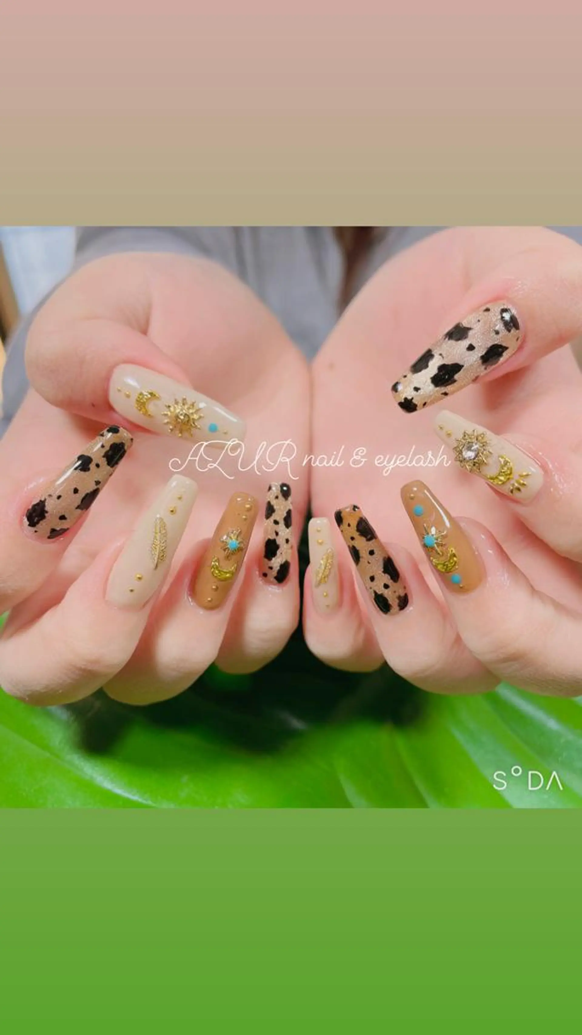 ネイル AZUR N&eyelashのネイルデザイン