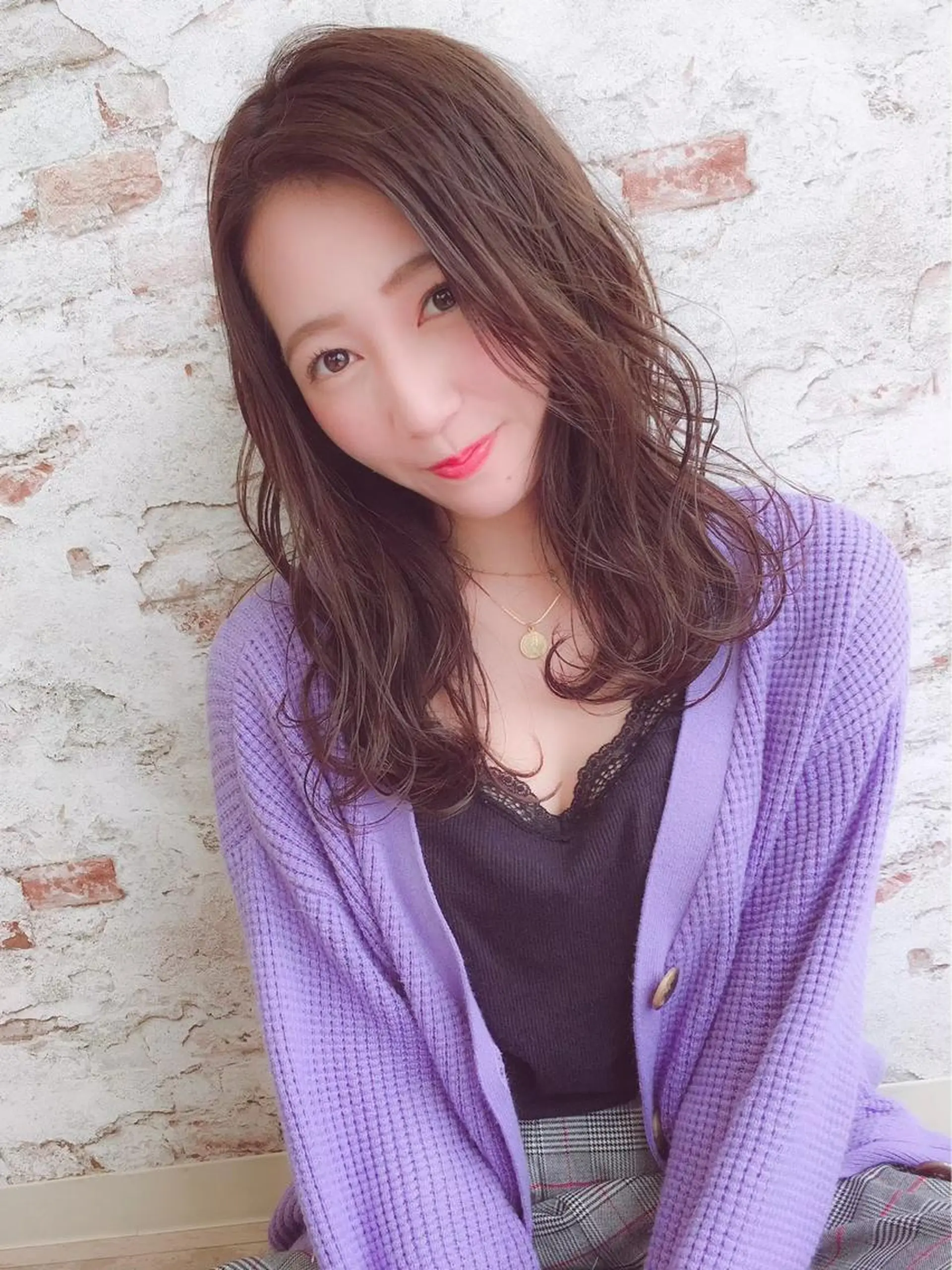 セミロング カラー パーマ ヘアアレンジ Watai 艶髪 當間 大知のヘアスタイル