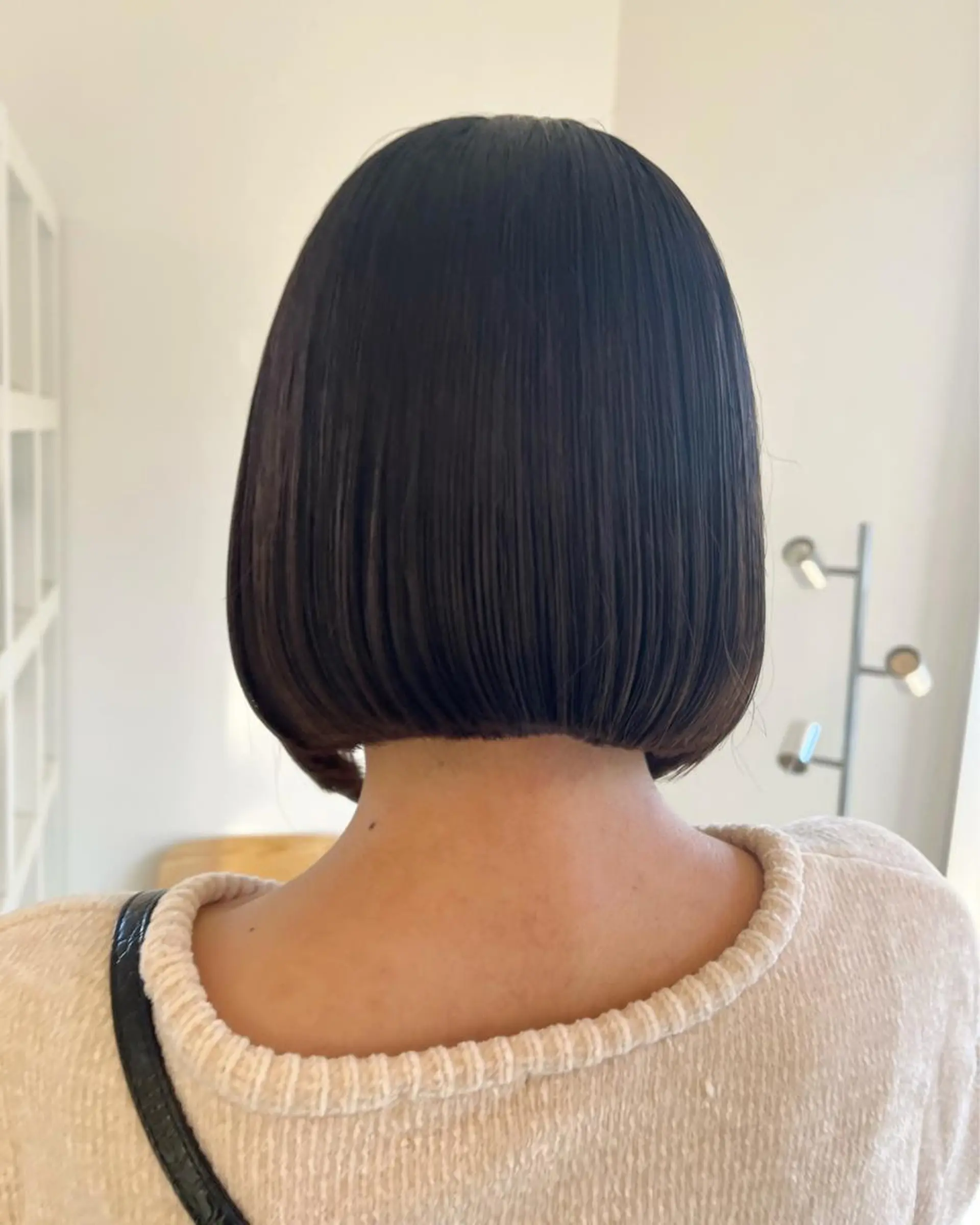 ミディアム カット 長山 茉白のヘアスタイル