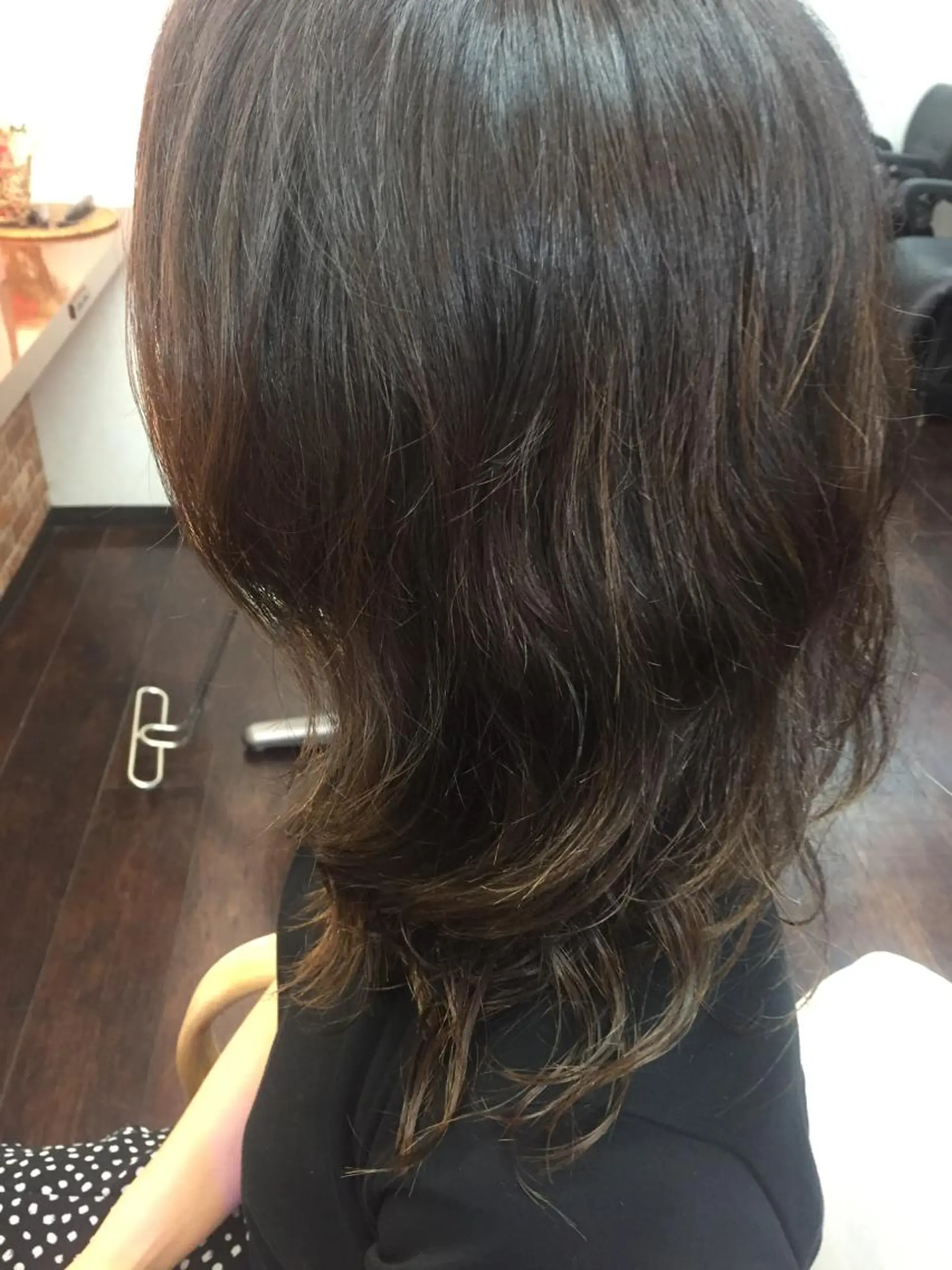 ミディアム カラー パーマ 桧山 真のヘアスタイル