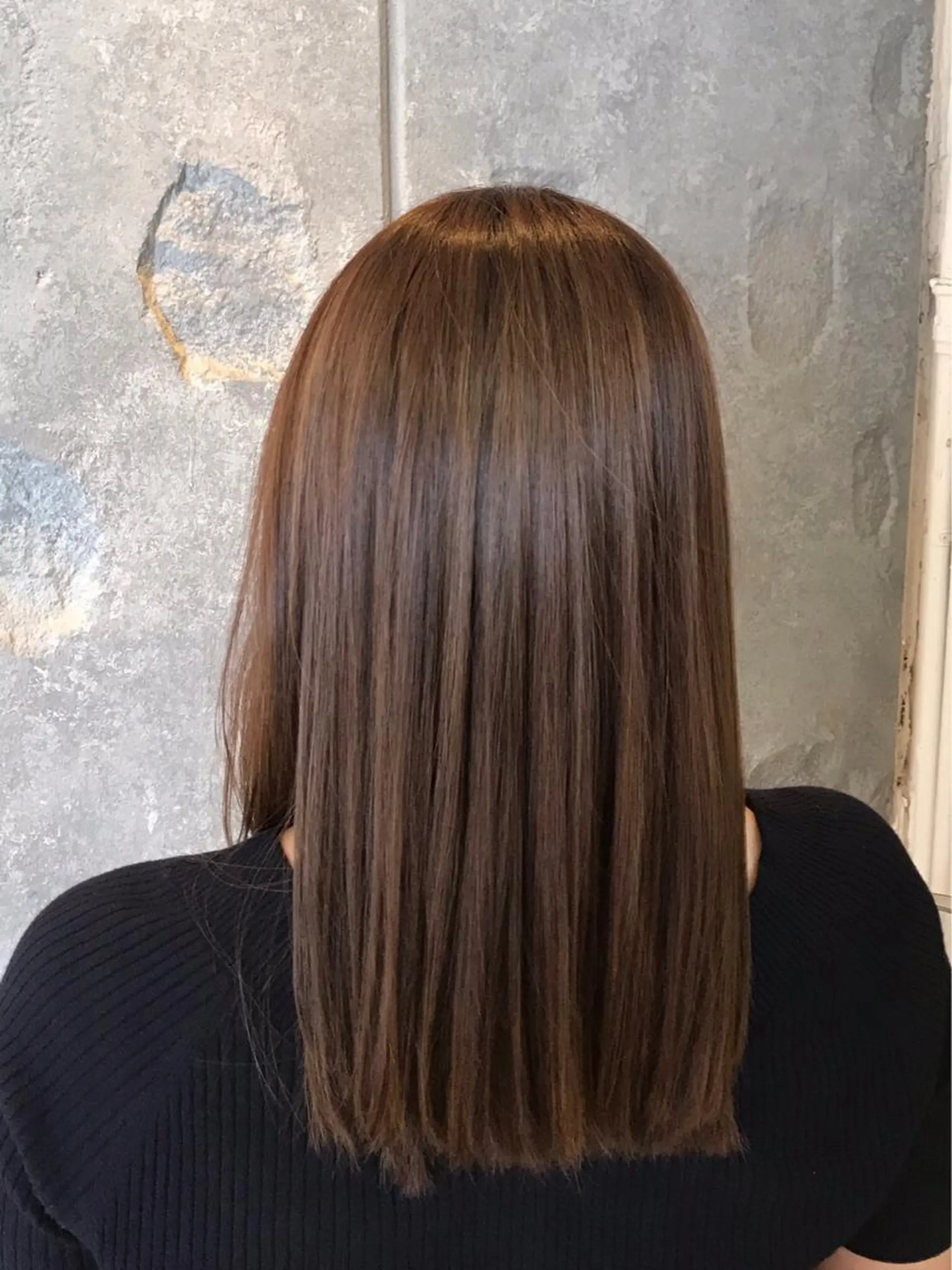 ミディアム 大久保 遥日のヘアスタイル
