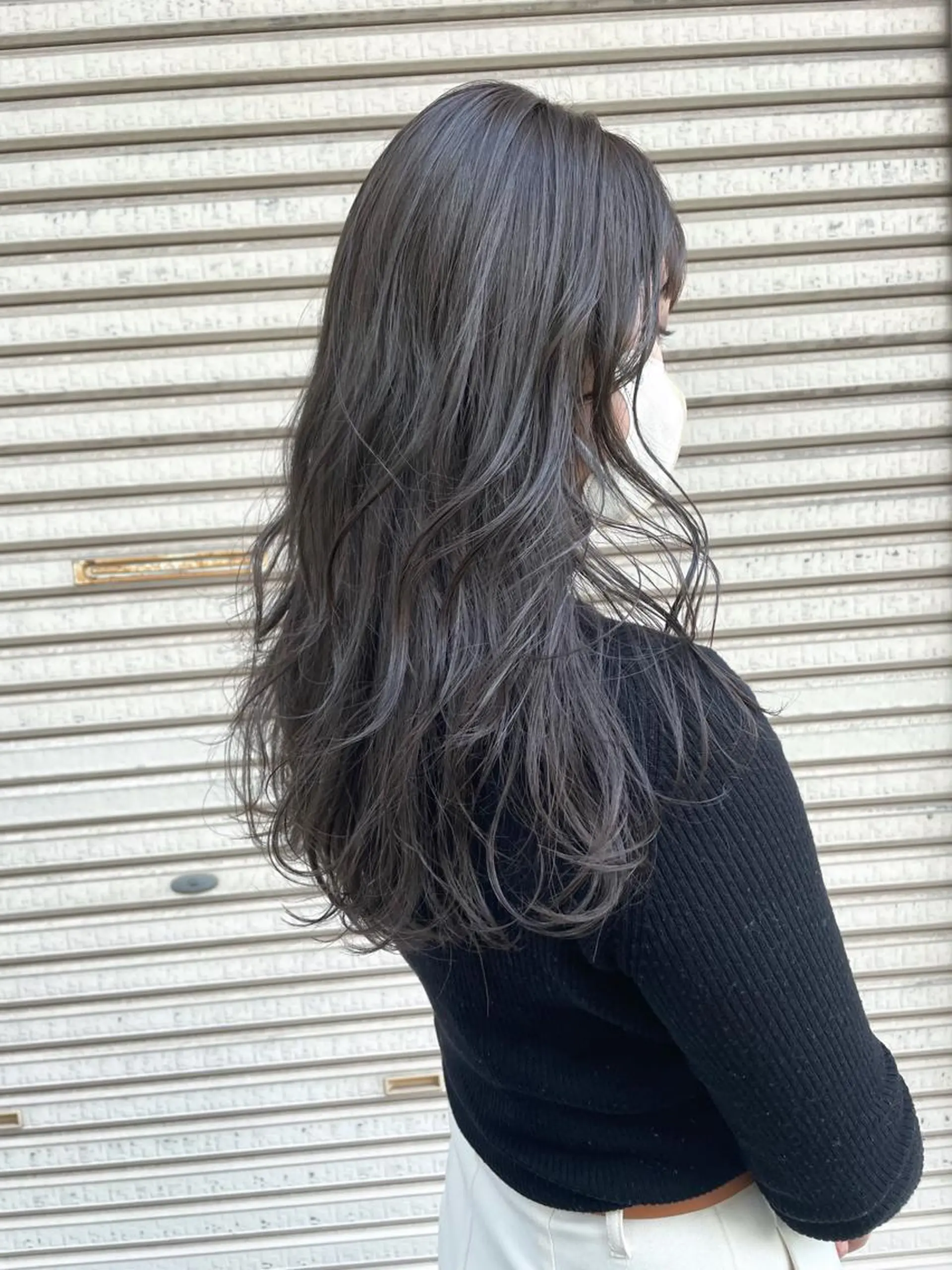 ロング カラー グレージュ カット ヘアカラー 狩野 羅夢のヘアスタイル