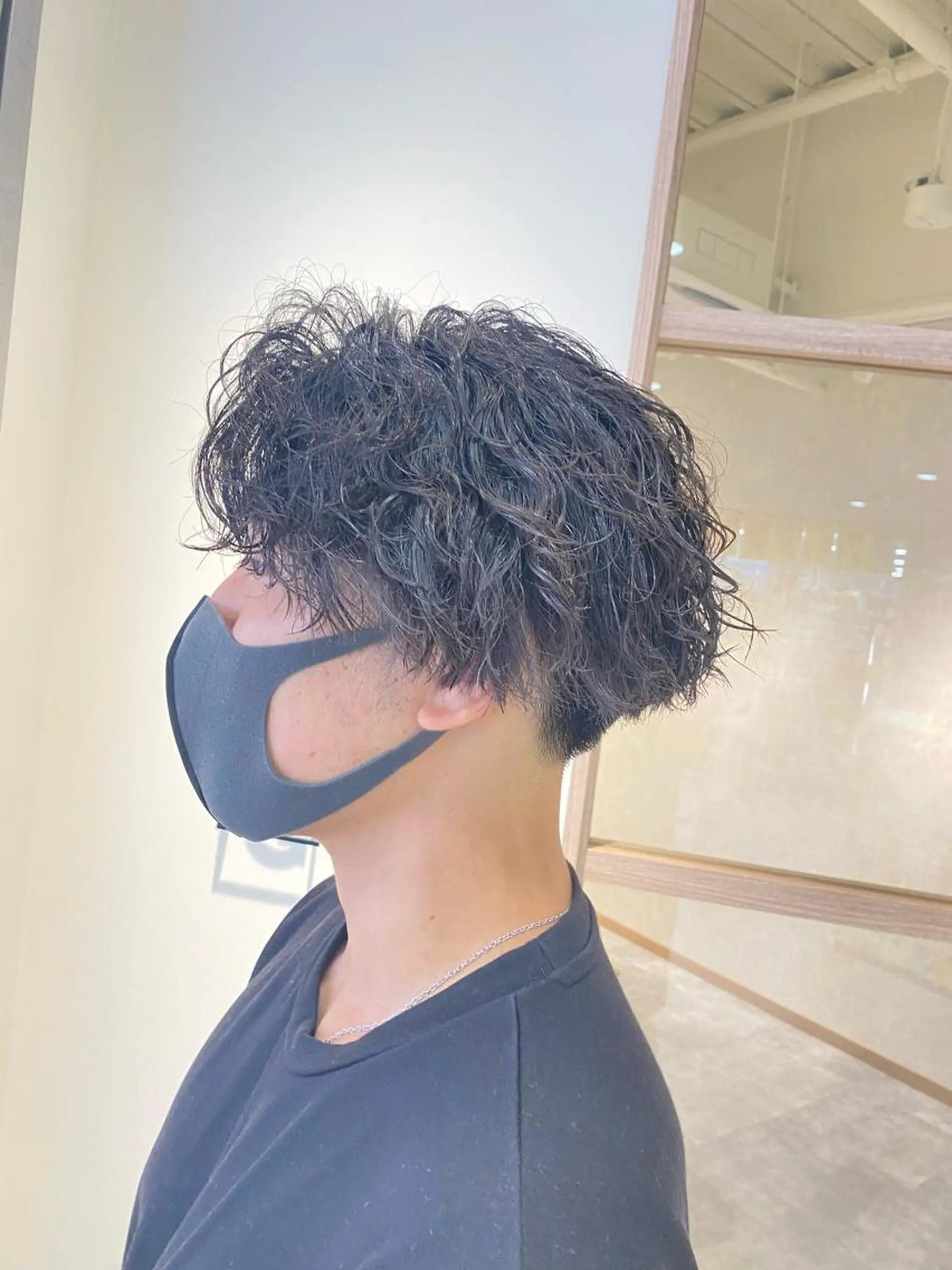 メンズ メンズパーマ 刈り上げ 艶カラー/髪質改善/ 西　大喜(ひろき)のヘアスタイル